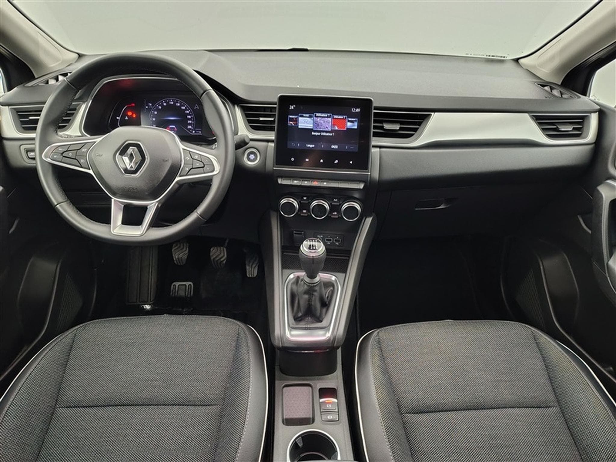 Renault Captur 1.0 TCe Evolution GPF (2023) - Photo 8