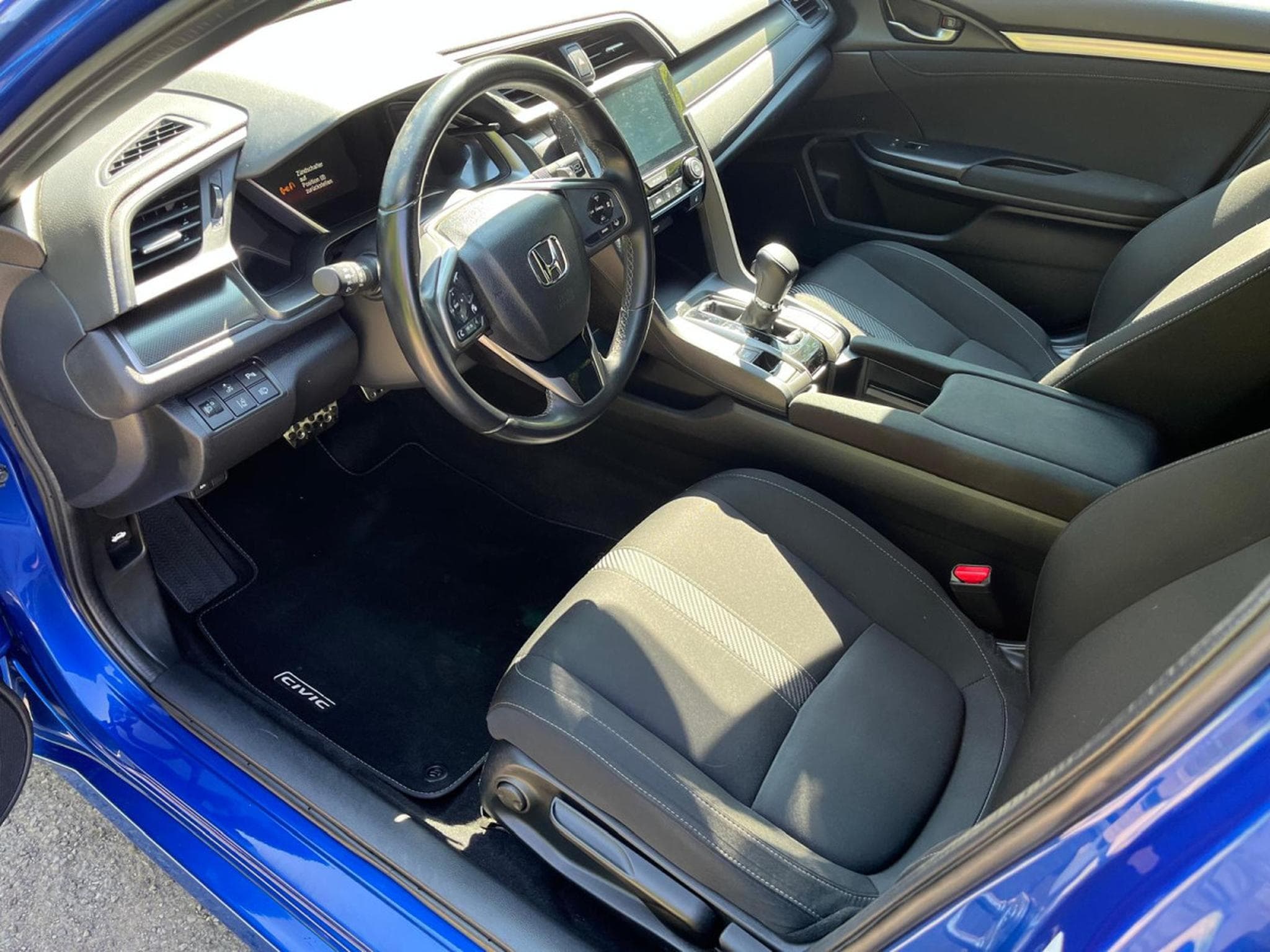 Honda Civic V-TEC 1.0 (2017) - Photo 8
