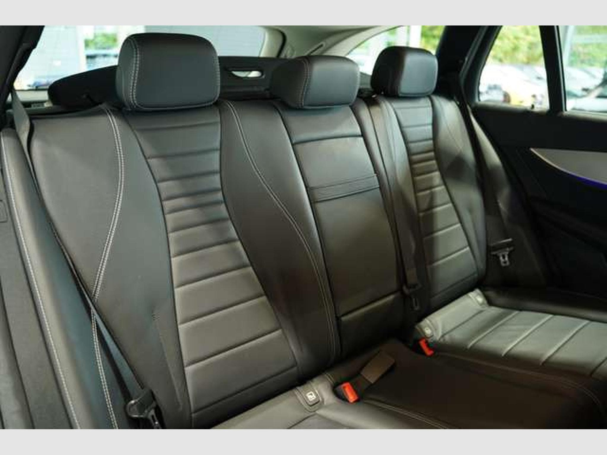 Mercedes E 220 T d 4M Avantgarde *1.H *AHK *MwSt. *WIDE (2020) - Photo 21
