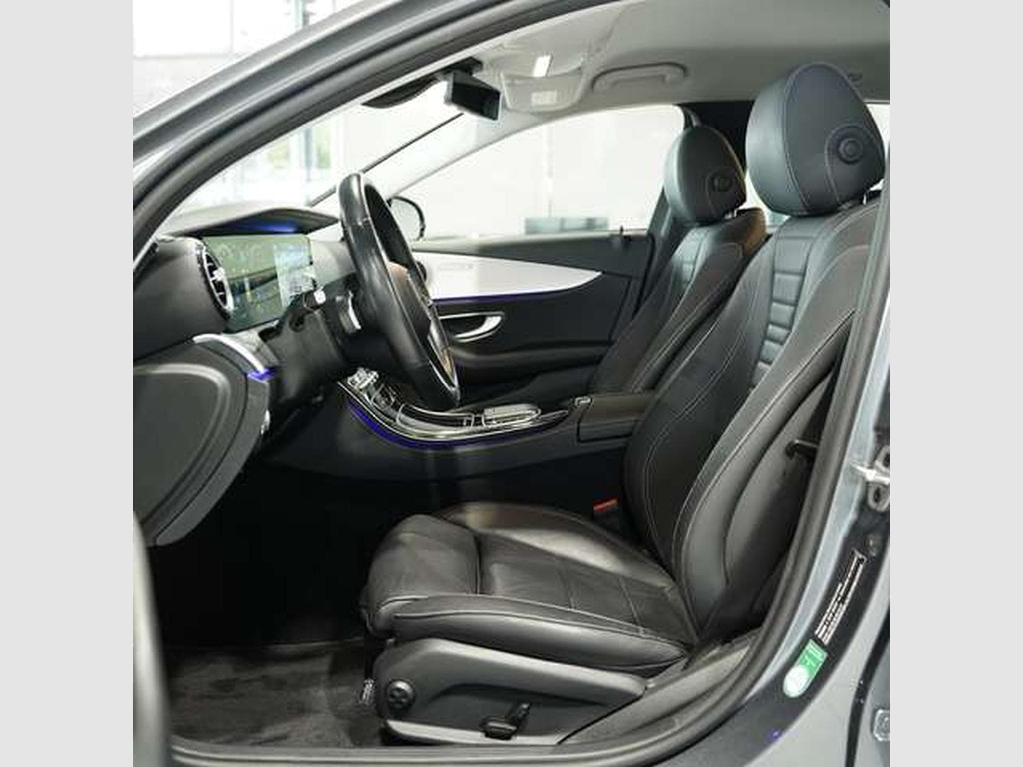 Mercedes E 220 T d 4M Avantgarde *1.H *AHK *MwSt. *WIDE (2020) - Photo 23