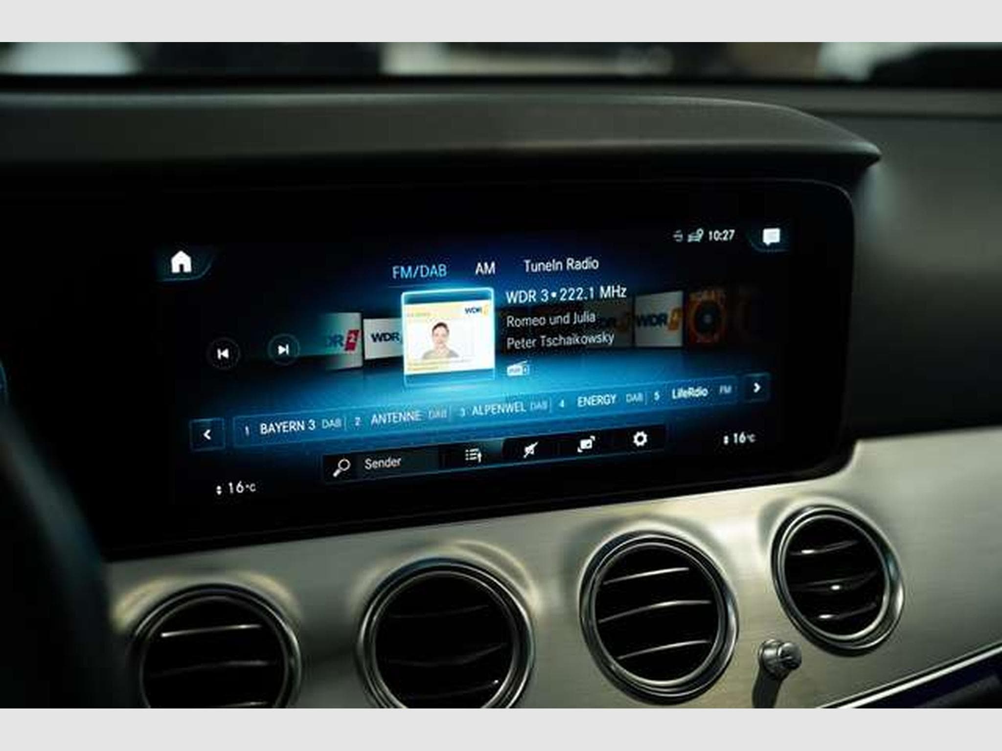 Mercedes E 220 T d 4M Avantgarde *1.H *AHK *MwSt. *WIDE (2020) - Photo 31