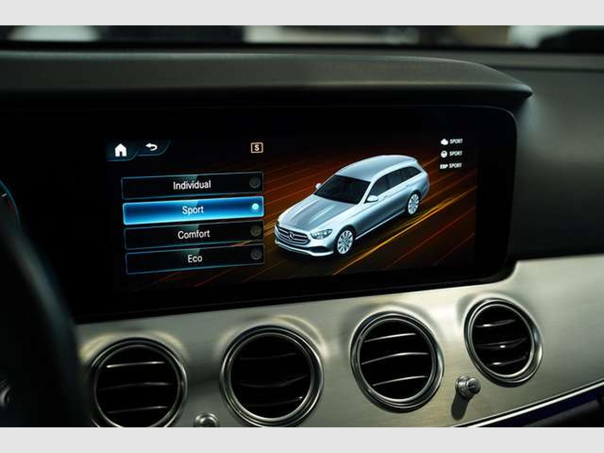 Mercedes E 220 T d 4M Avantgarde *1.H *AHK *MwSt. *WIDE (2020) - Photo 35
