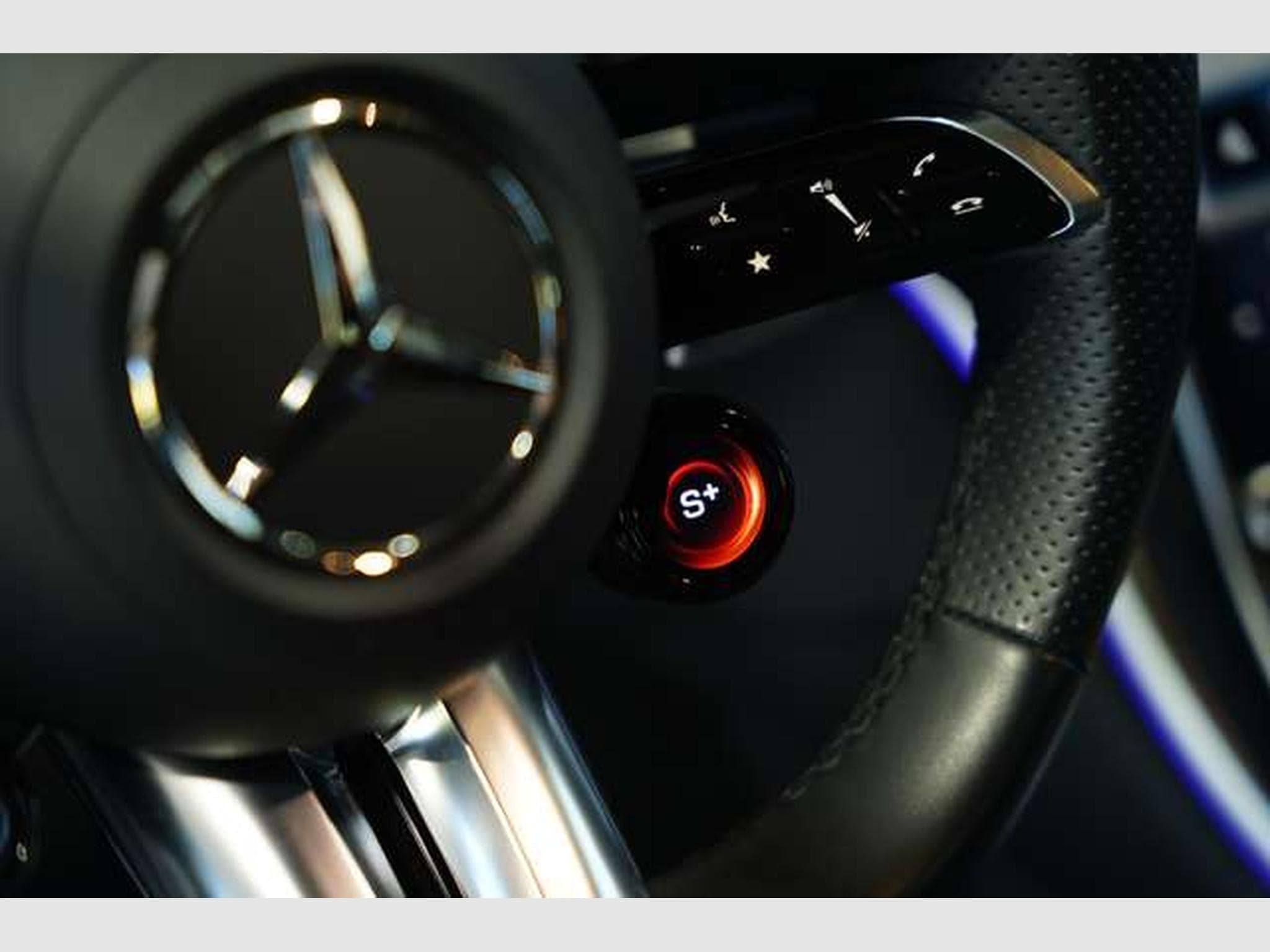 Mercedes C 43 AMG 4M T *2.H *20 *Perf-AGA *Pano *Distr+ (2023) - Photo 35
