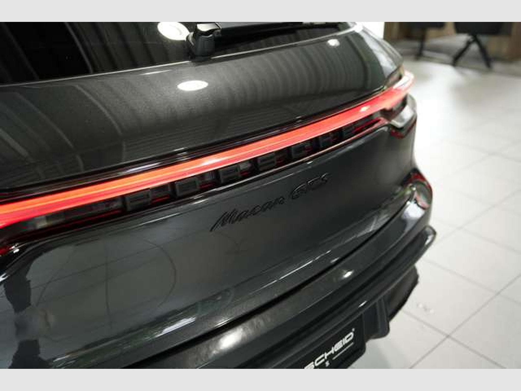 Porsche Macan GTS *21 *ACC *Pano *LUFT *Chrono *BOSE (2022) - Foto 14