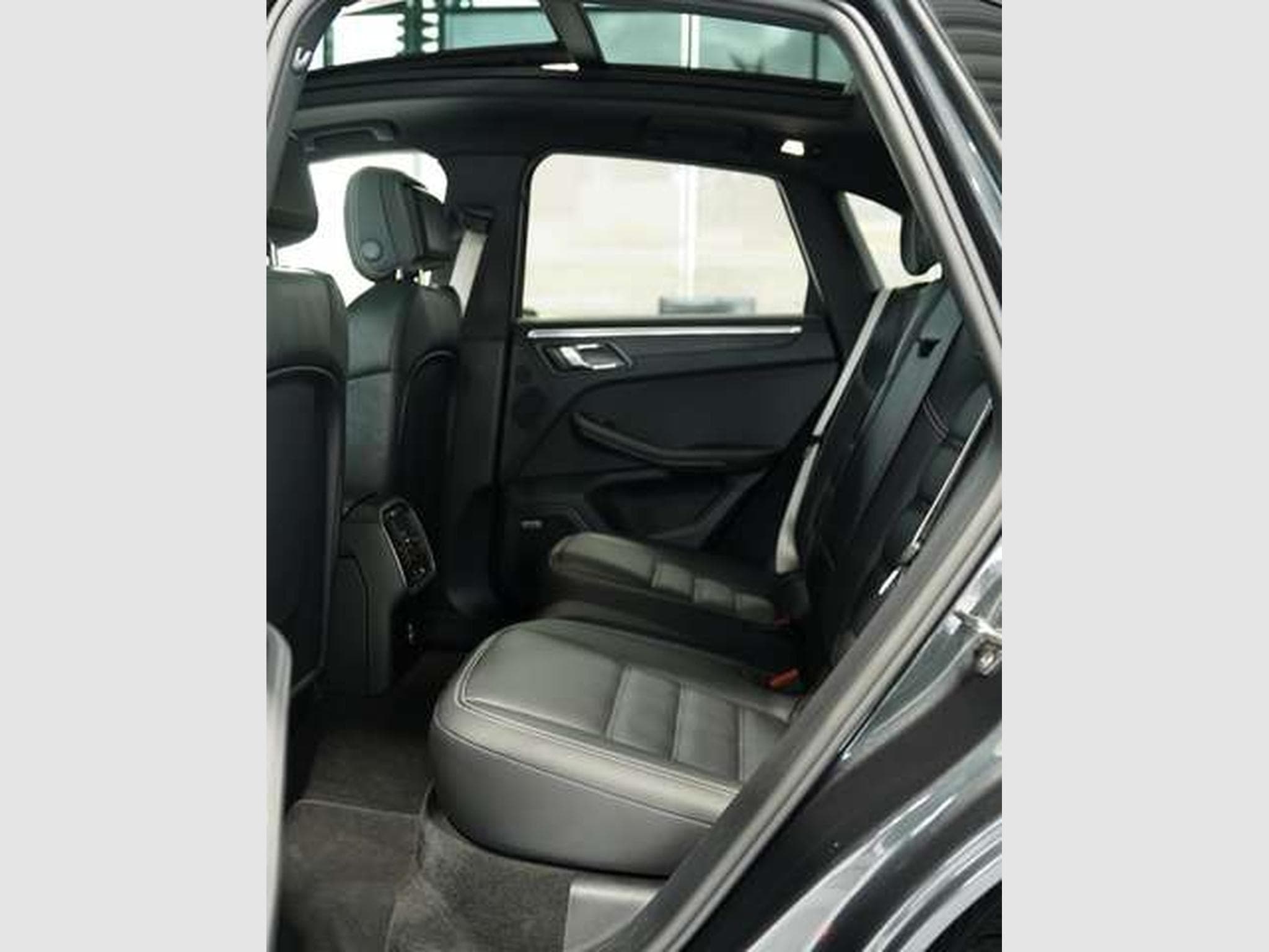 Porsche Macan GTS *21 *ACC *Pano *LUFT *Chrono *BOSE (2022) - Foto 25