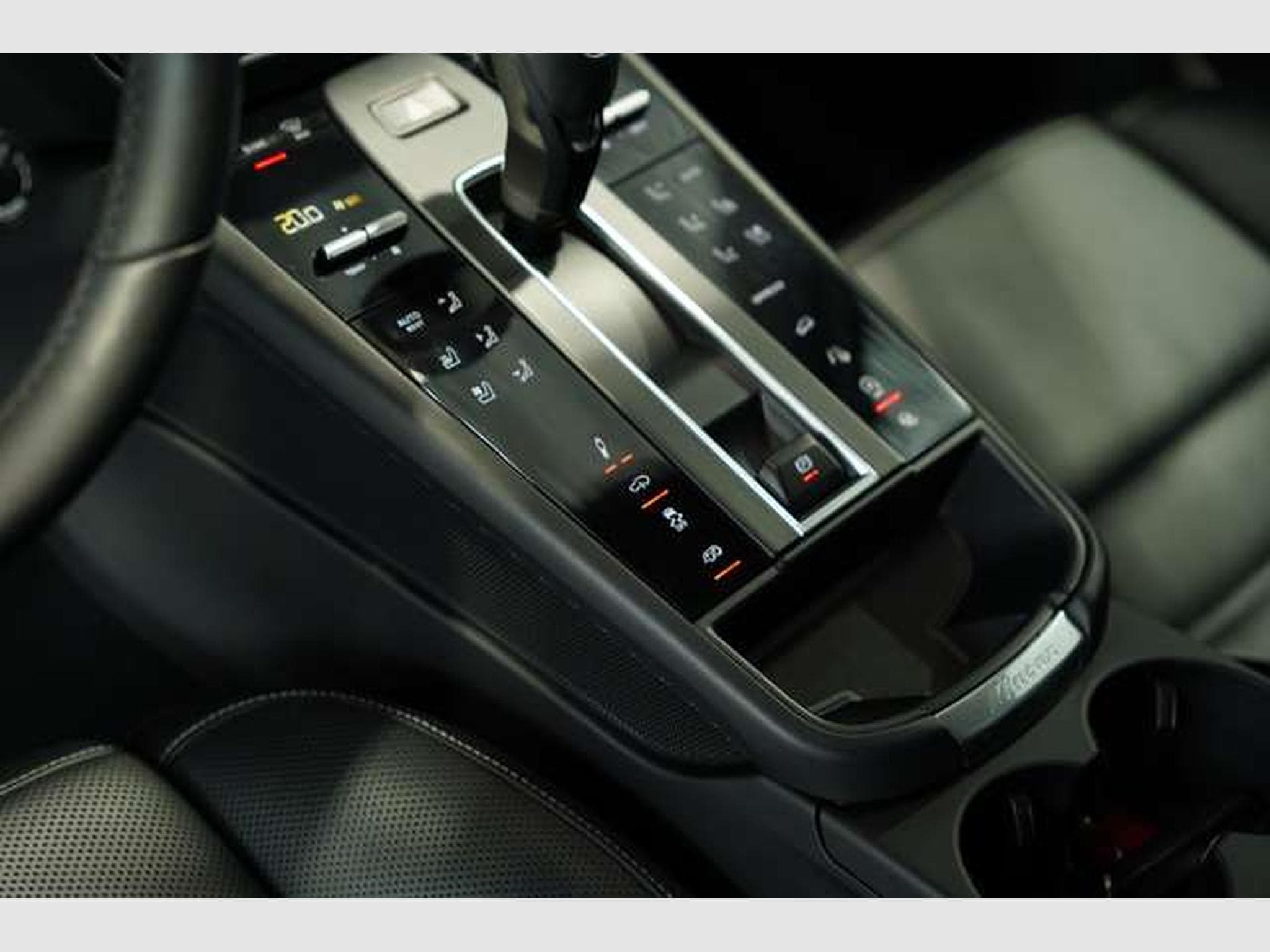 Porsche Macan GTS *21 *ACC *Pano *LUFT *Chrono *BOSE (2022) - Foto 32