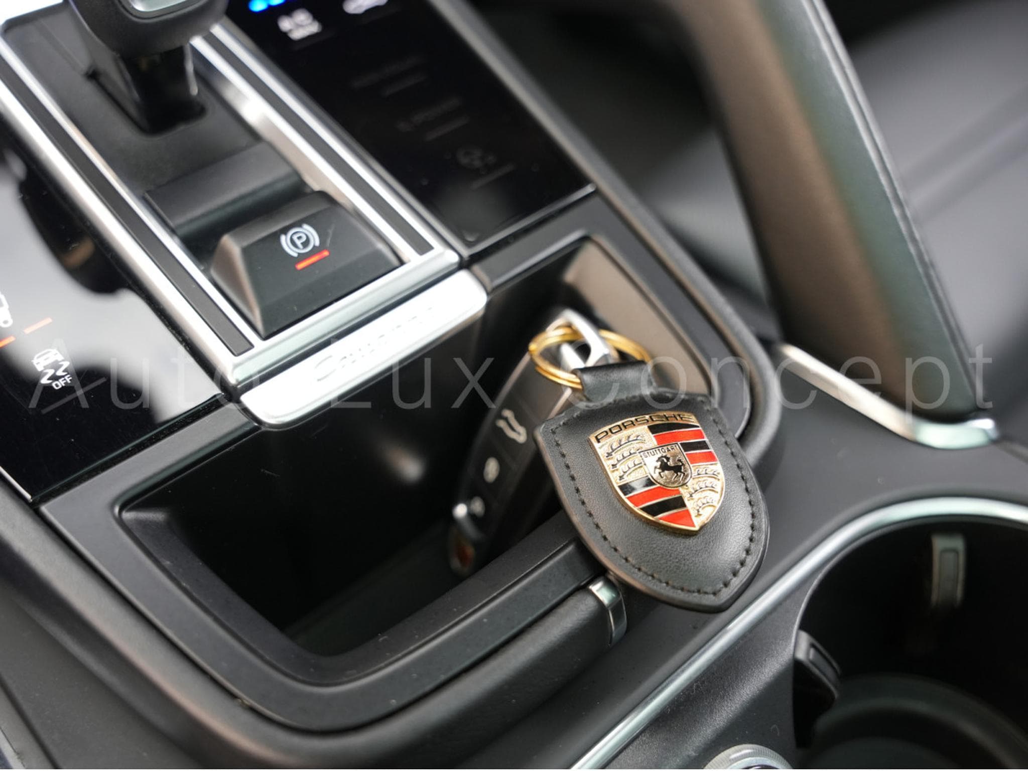 Porsche Cayenne TURBO/Pano/Keyless/Bose (2018) - Photo 21