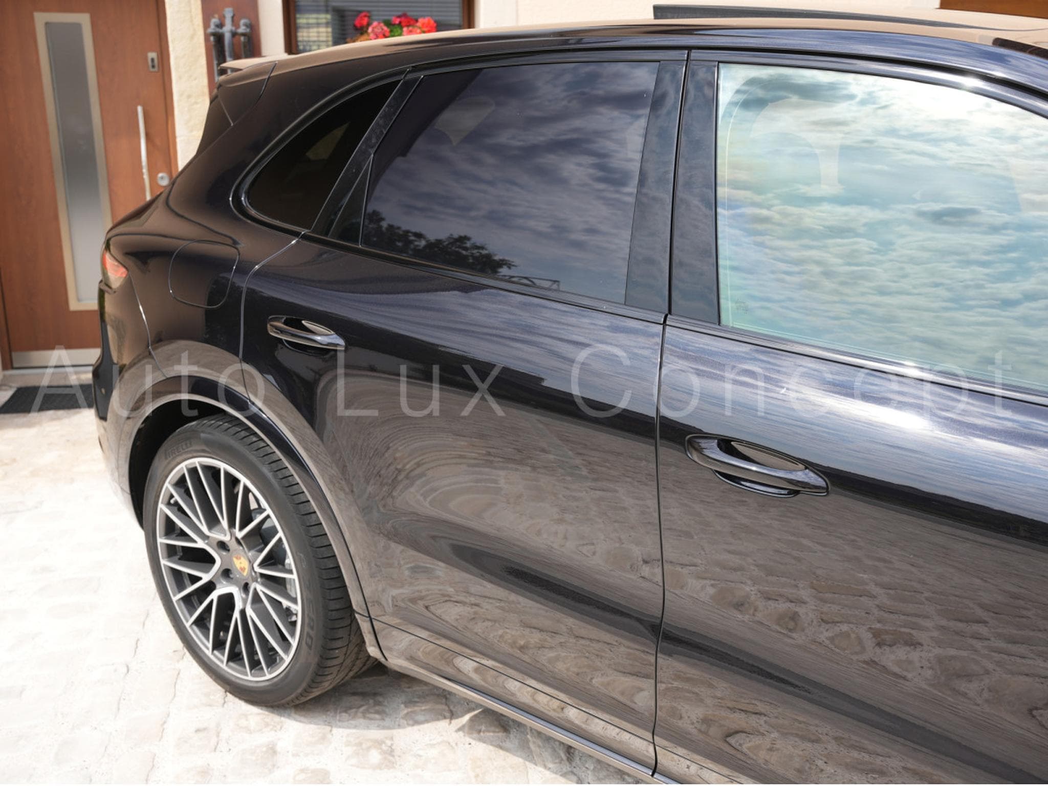 Porsche Cayenne TURBO/Pano/Keyless/Bose (2018) - Photo 28