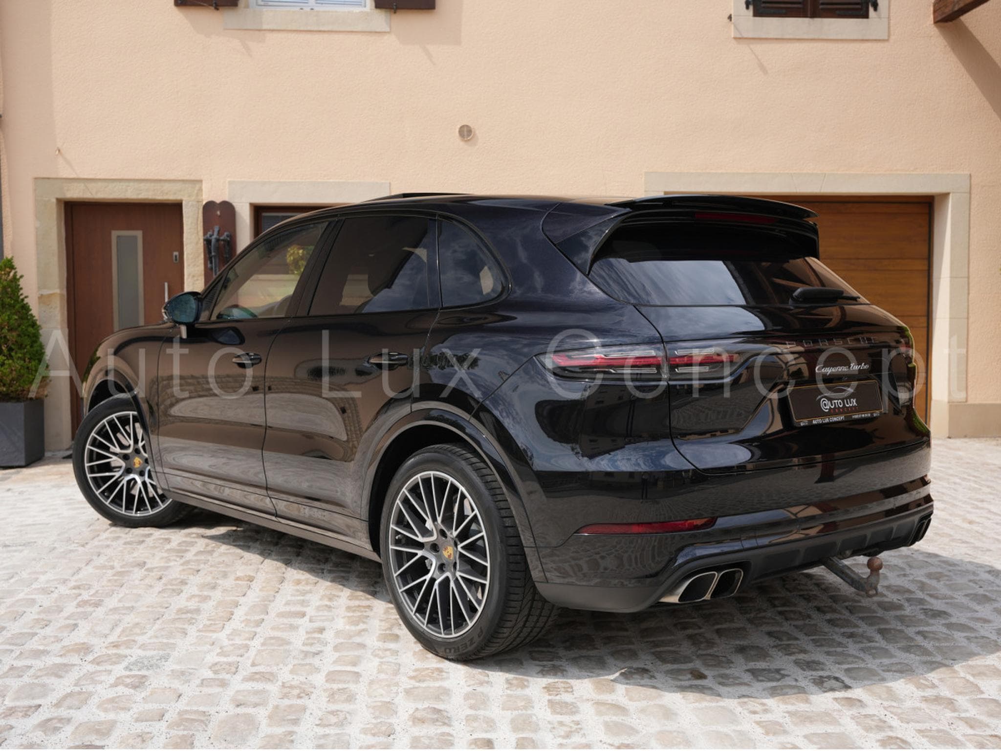 Porsche Cayenne TURBO/Pano/Keyless/Bose (2018) - Photo 3
