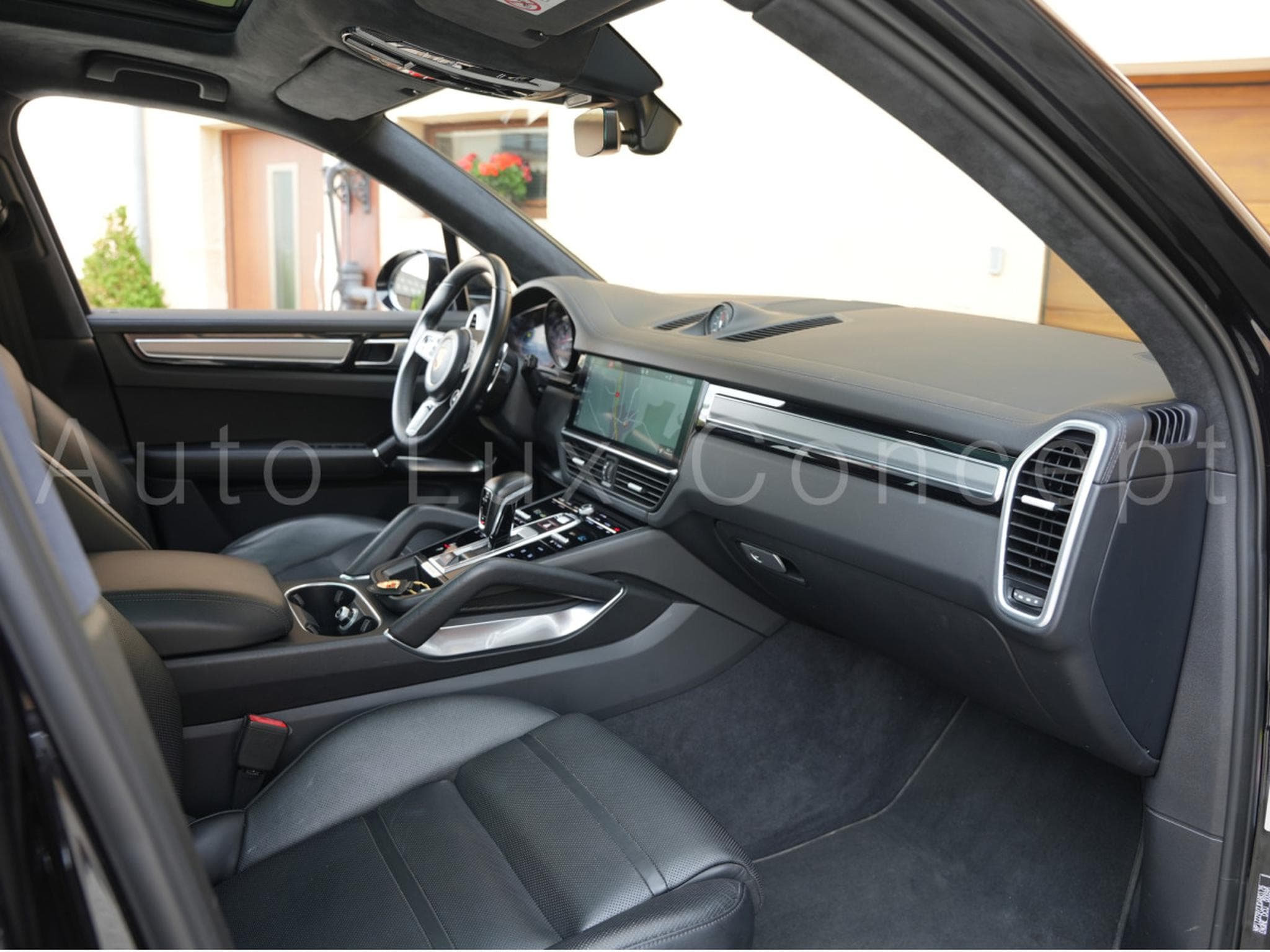 Porsche Cayenne TURBO/Pano/Keyless/Bose (2018) - Photo 7
