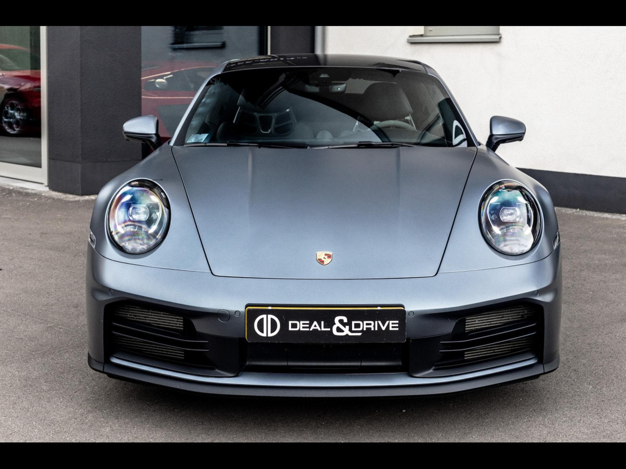 Porsche 911 (992.2) CARRERA T COUPE 6-SPEED MANUAL – VANADIUM GREY + SAT (2025) - Photo 5