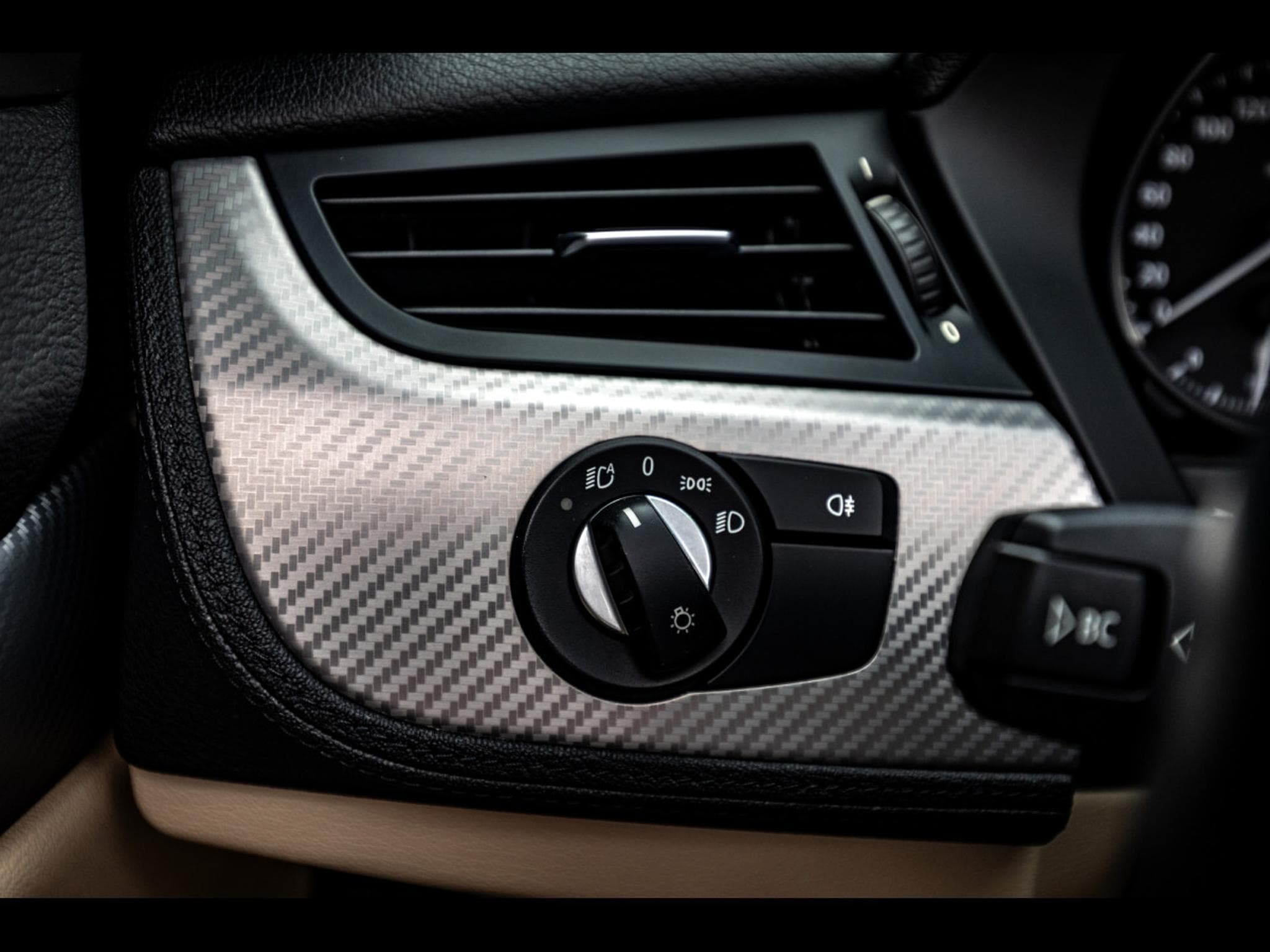 BMW Z4 ROADSTER SDRIVE 35I AUTO M SPORT - BLACK SAPPHIRE METALLIC (2013) - Photo 25
