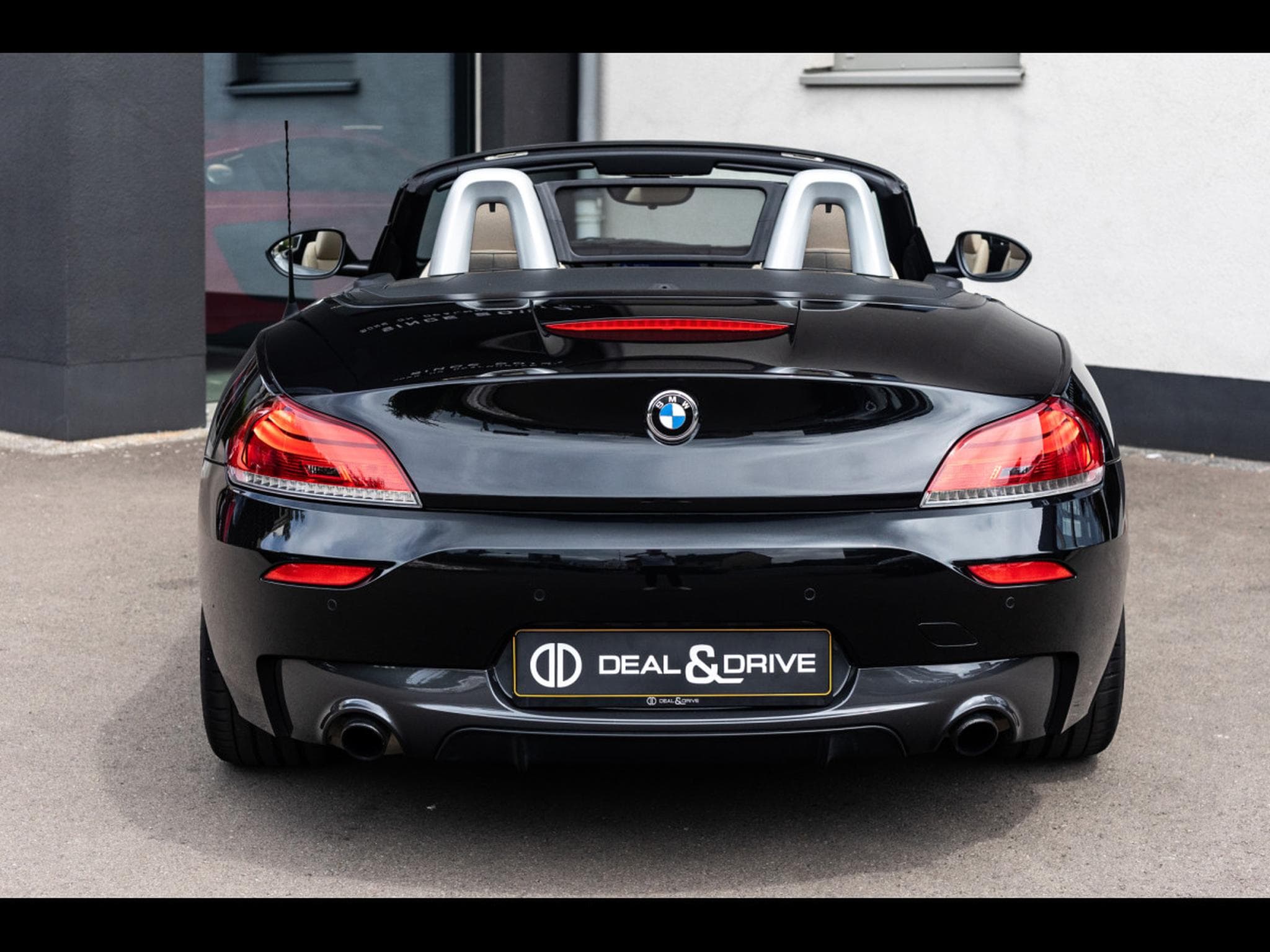 BMW Z4 ROADSTER SDRIVE 35I AUTO M SPORT - BLACK SAPPHIRE METALLIC (2013) - Photo 4