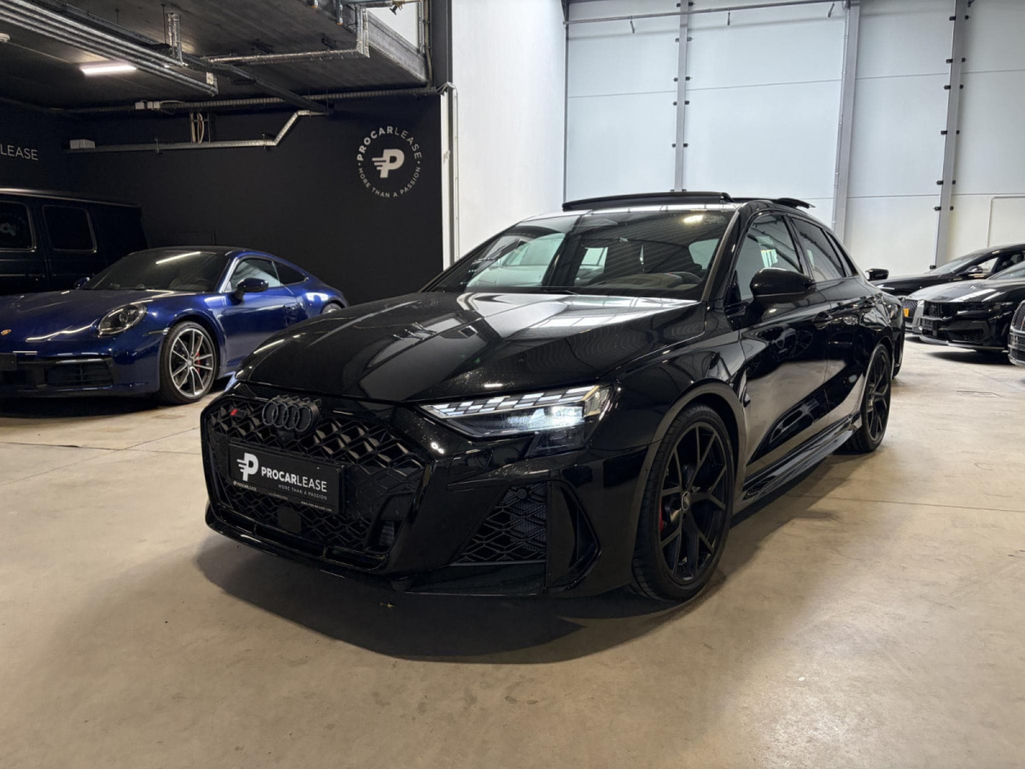 Audi RS3 2.5 TFSI SPORTBACK QUATTRO/ MAGNETIC RIDE/SPORT RS/360°/SONO (2026) - Photo 1