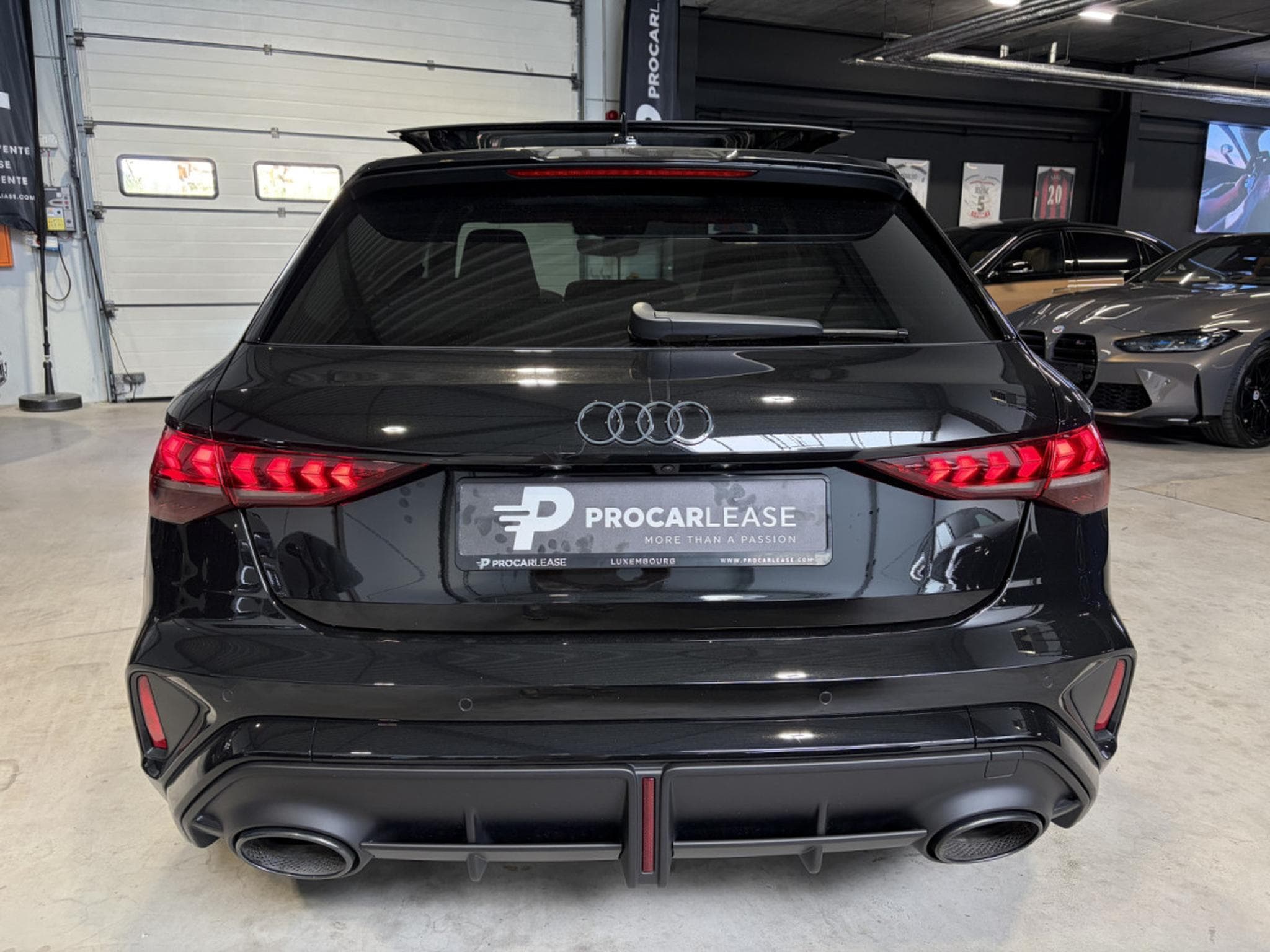 Audi RS3 2.5 TFSI SPORTBACK QUATTRO/ MAGNETIC RIDE/SPORT RS/360°/SONO (2026) - Photo 10