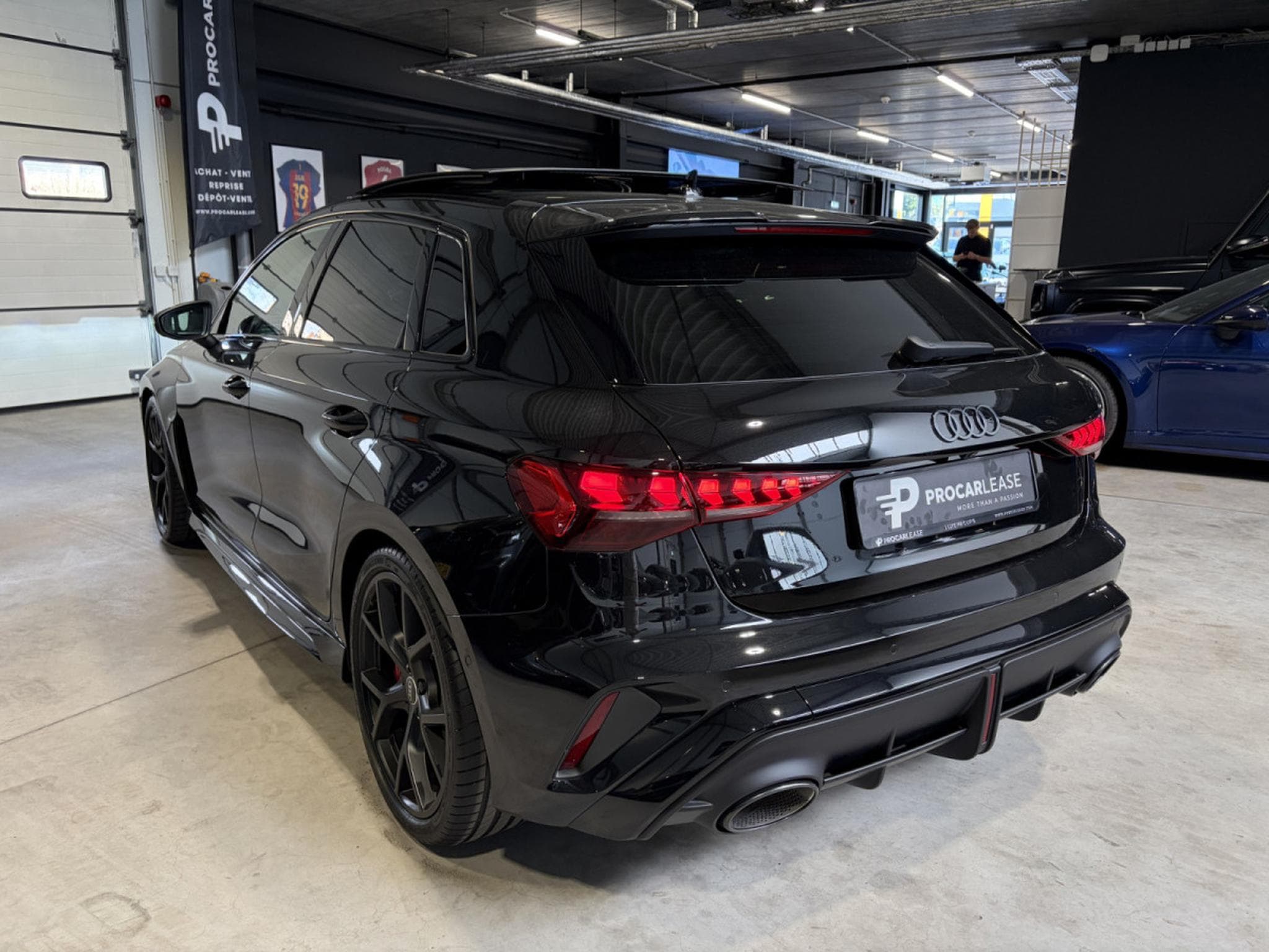Audi RS3 2.5 TFSI SPORTBACK QUATTRO/ MAGNETIC RIDE/SPORT RS/360°/SONO (2026) - Photo 12