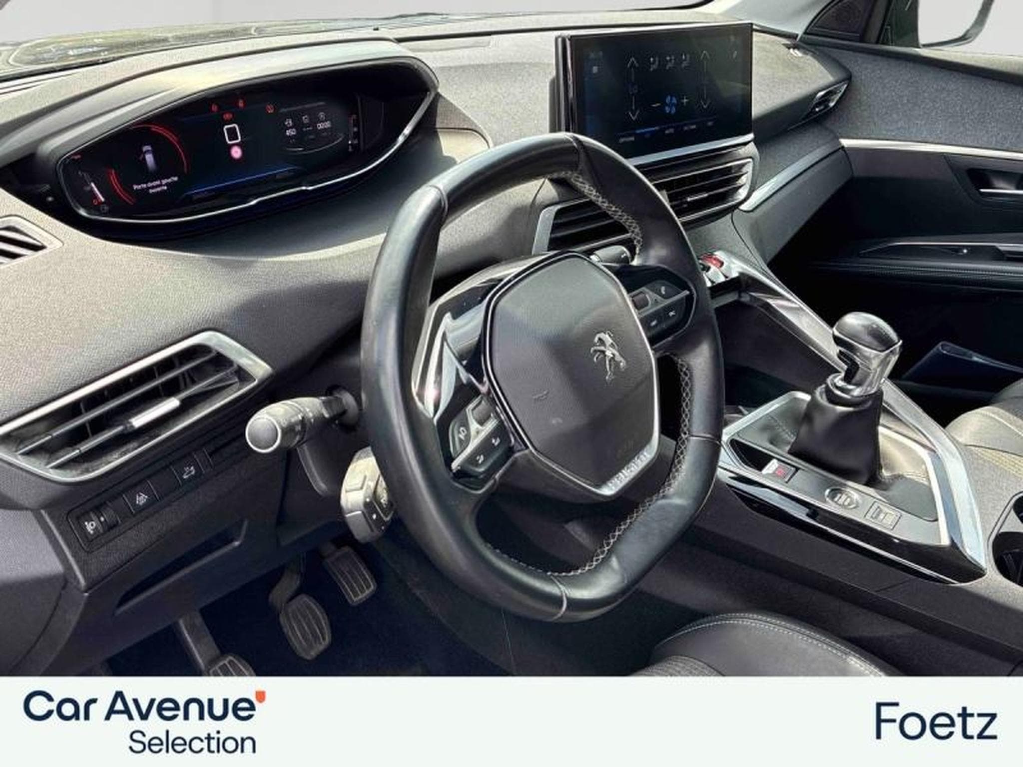 PEUGEOT 5008 1.2 PureTech 130ch S&S Allure Pack (2021) - Photo 6
