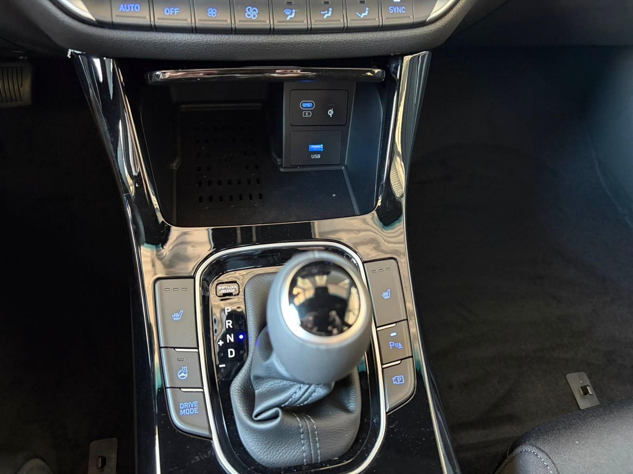 Hyundai i30 Standard (2025) - Photo 16