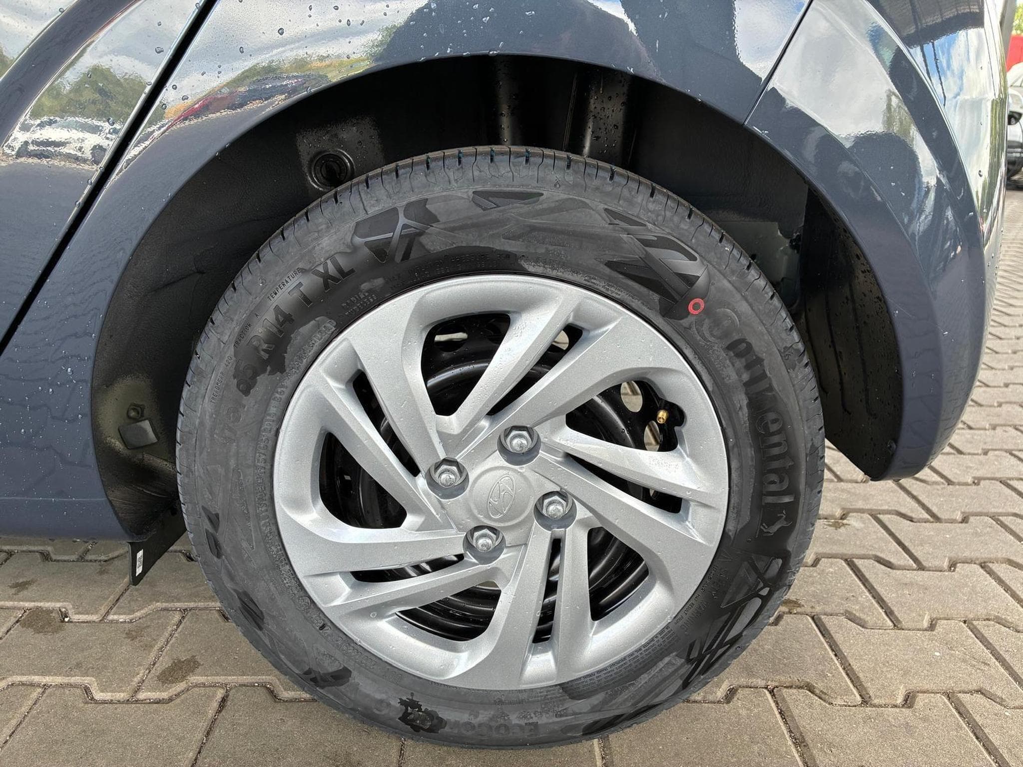 Hyundai i10 Standard (2025) - Photo 10