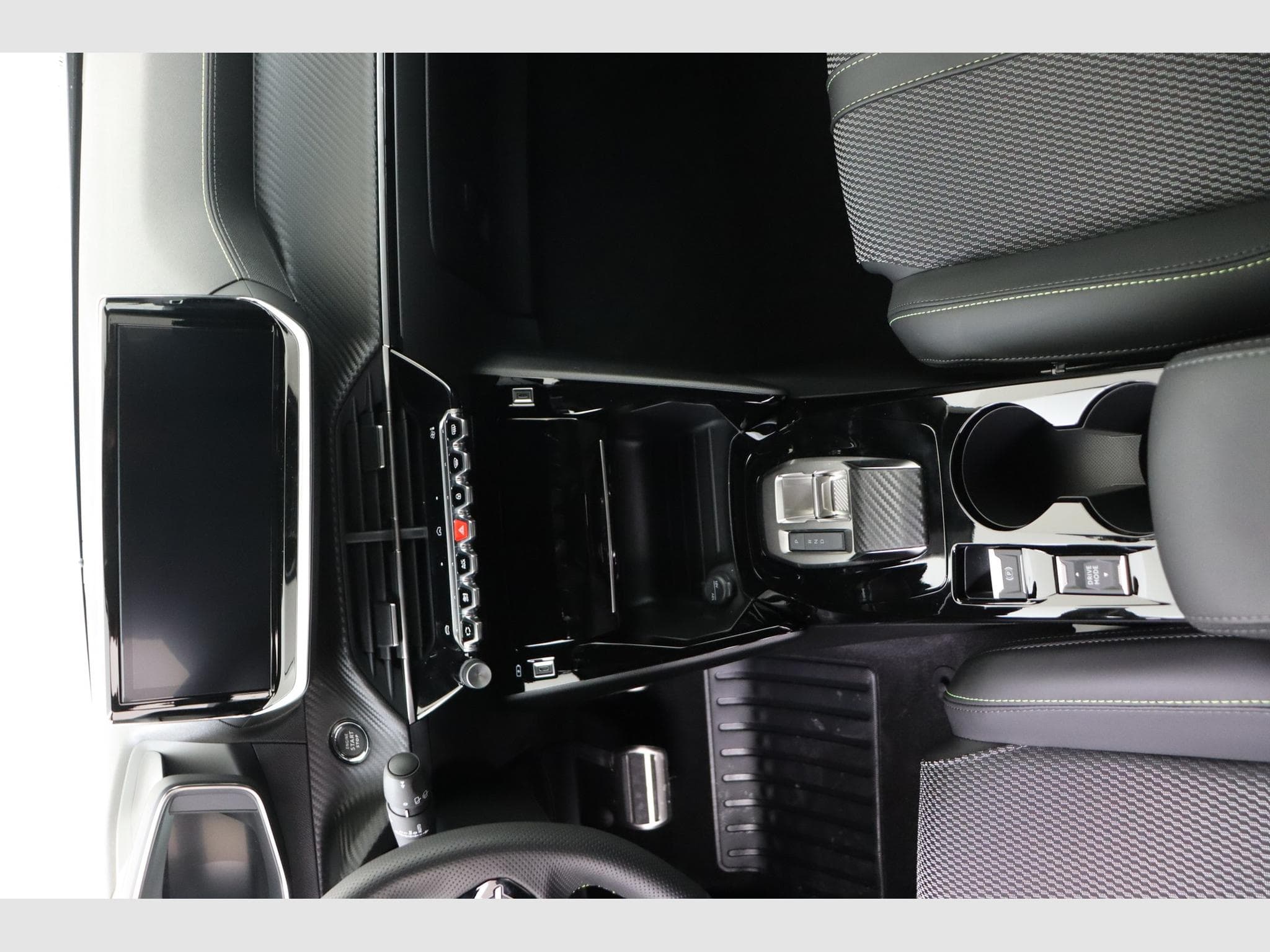 Peugeot 2008 GT (2026) - Photo 12