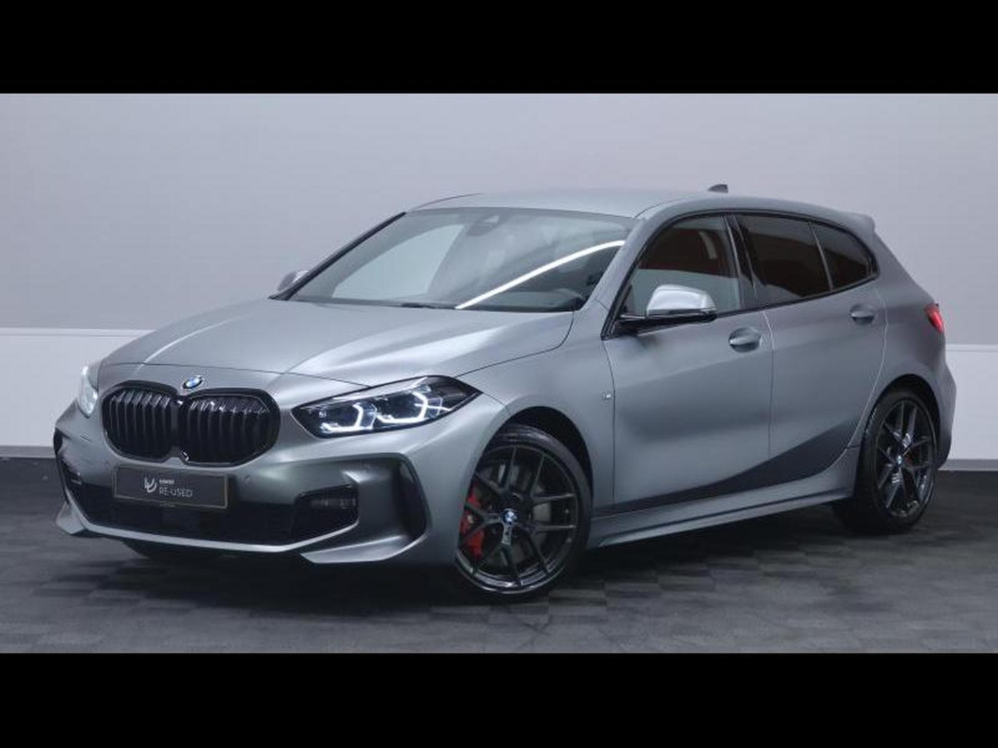 BMW 118 i hatch M Sport Pro Steptronic (2024) - Foto 1