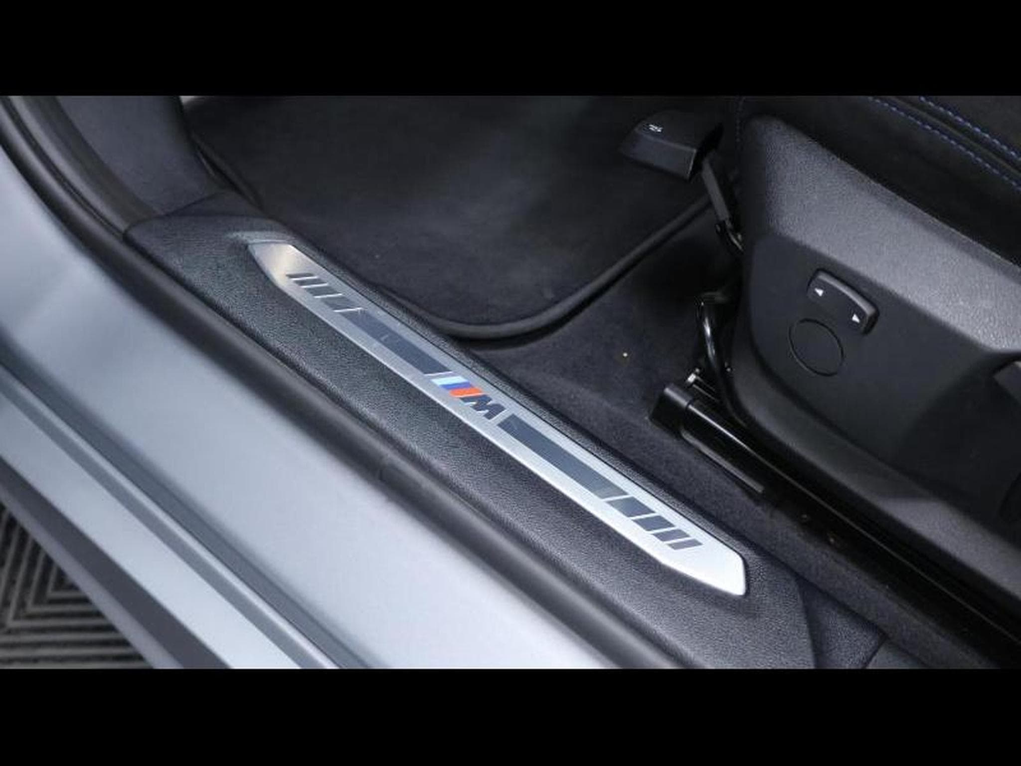 BMW 118 i hatch M Sport Pro Steptronic (2024) - Foto 28
