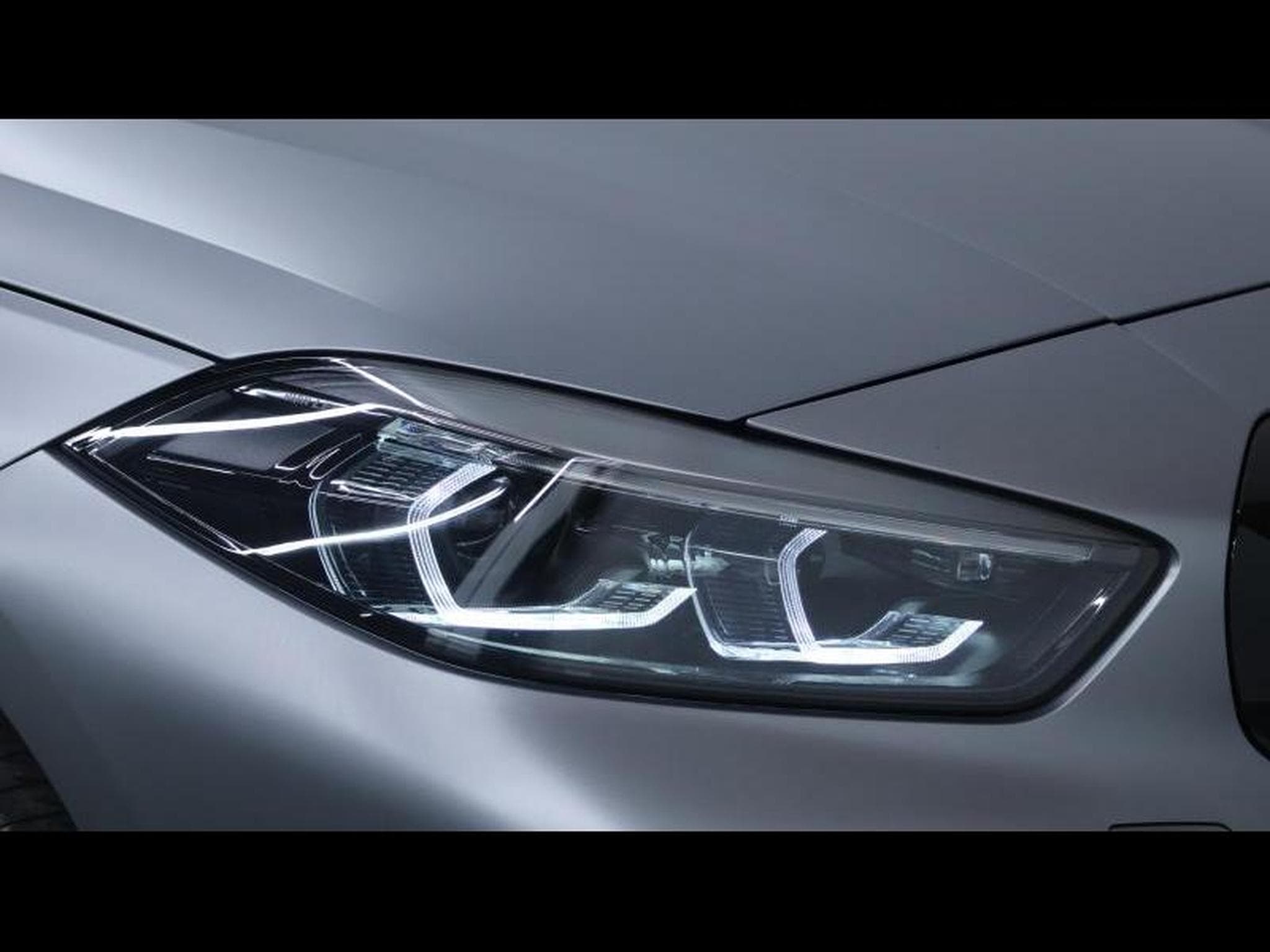 BMW 118 i hatch M Sport Pro Steptronic (2024) - Foto 8