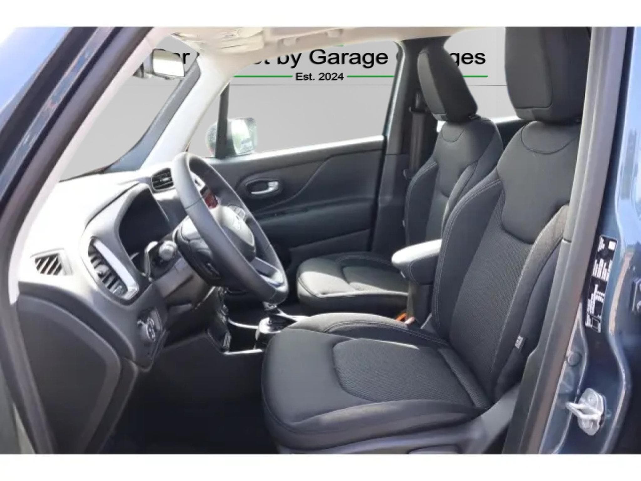 Jeep Renegade e-Hybrid MY25 Summit 1.5 MHEV (2025) - Photo 10