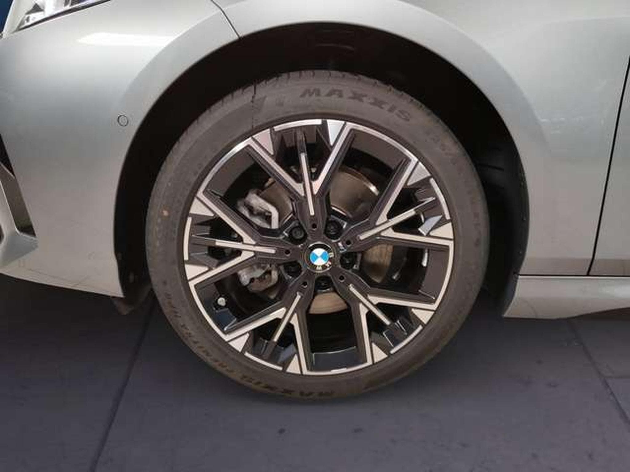BMW 120 d Head-Up HK HiFi DAB LED RFK Komfortzg. Shz (2025) - Foto 6