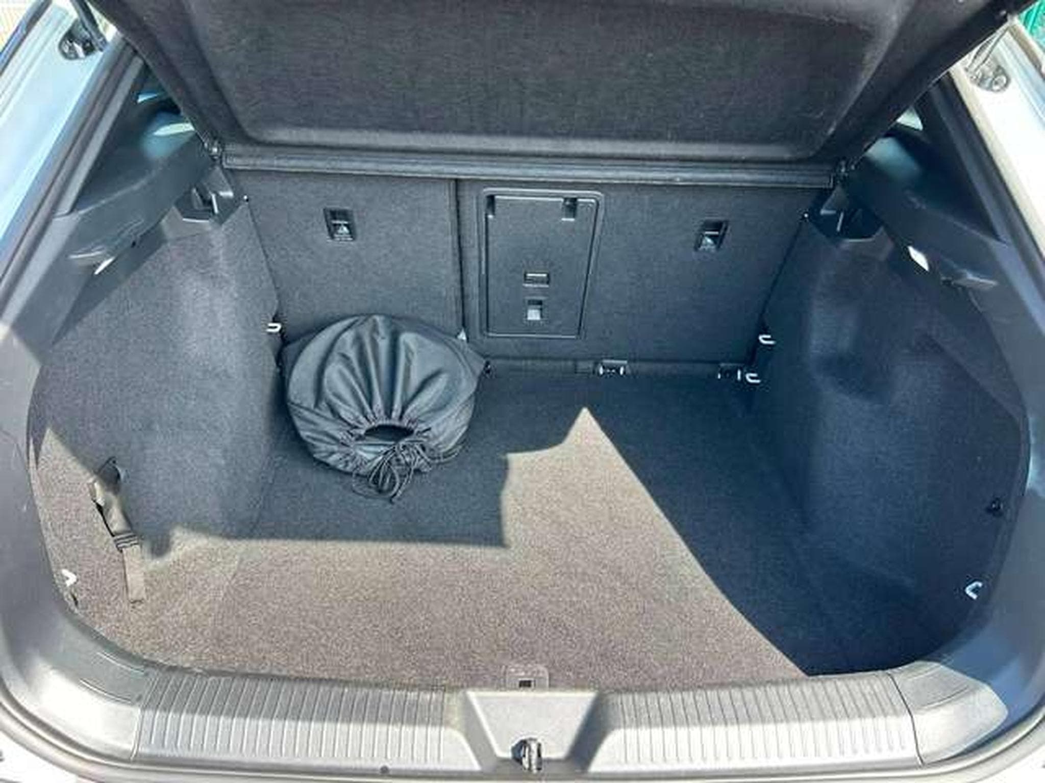 VW ID.4 77KWH PRO PERFORMANCE 204CV (2022) - Photo 24