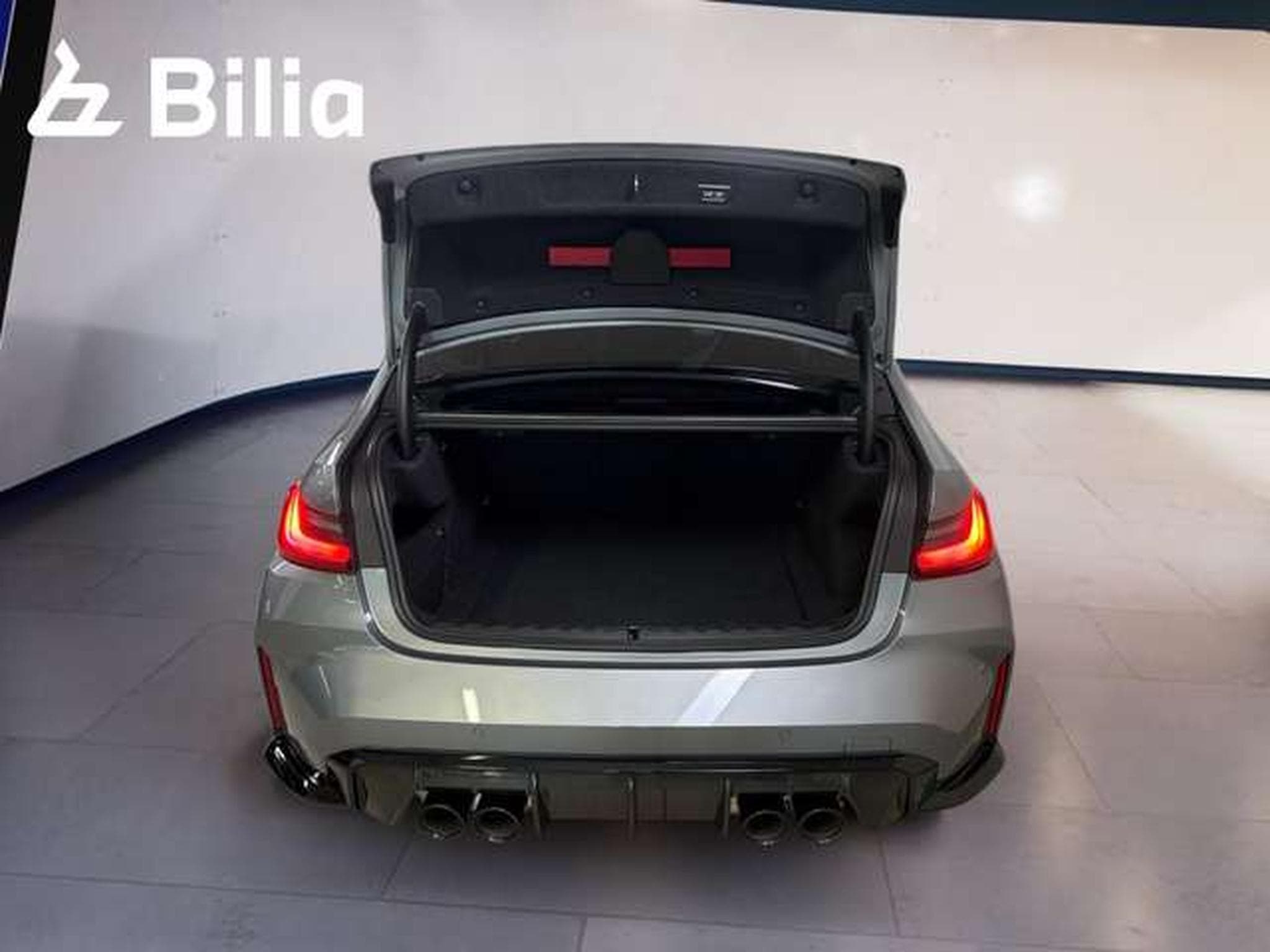 BMW M3 Competition (2023) - Photo 10