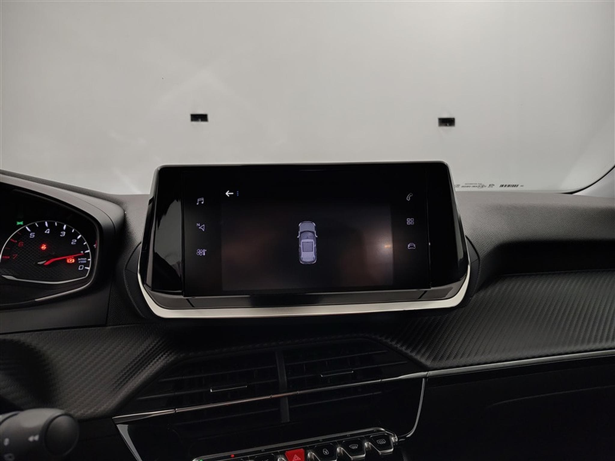 Peugeot 2008 1.2 PureTech Active Pack EAT8/NAVI/JA/PDC (2022) - Photo 17