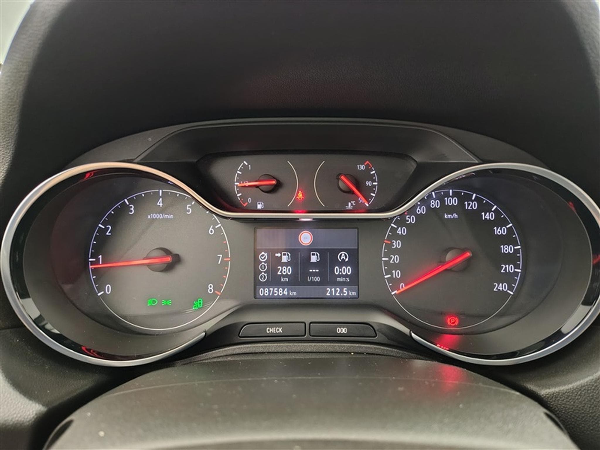 Opel Grandland 1.5 TD ECOTEC Innovation *NAVI/CAMERA/CARPLAY* (2020) - Photo 10