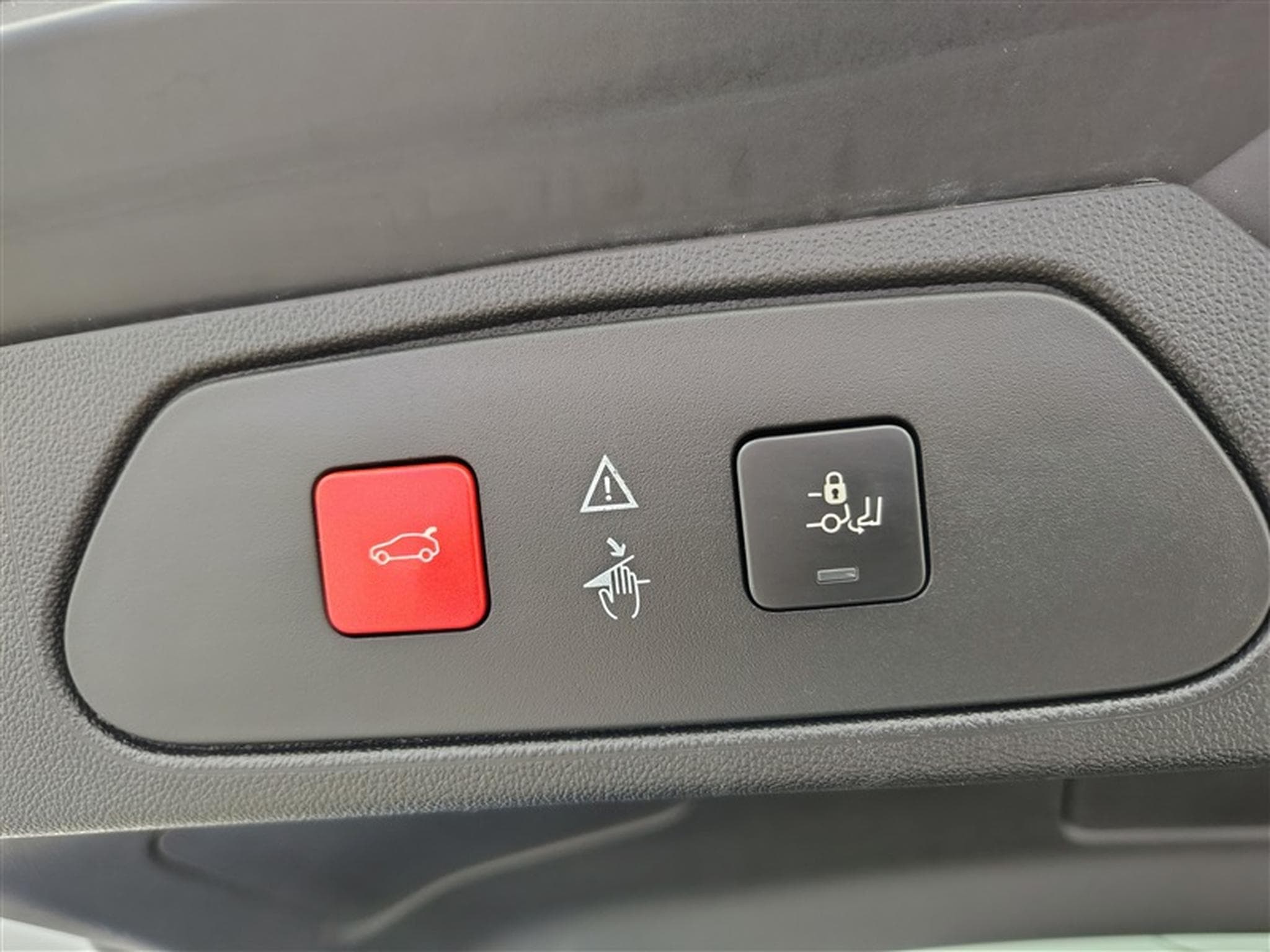 Opel Grandland 1.5 TD ECOTEC Innovation *NAVI/CAMERA/CARPLAY* (2020) - Photo 19