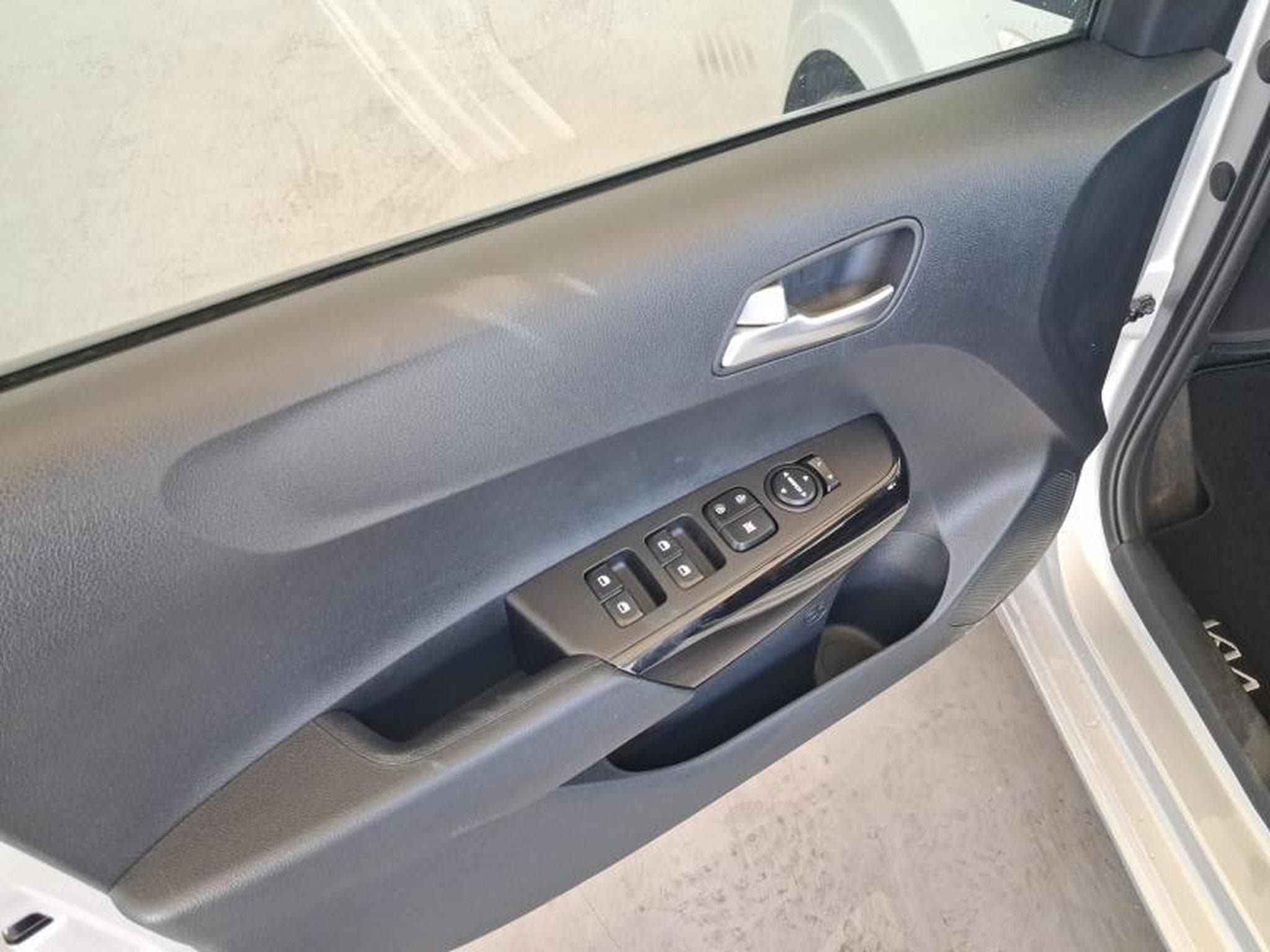 Kia Picanto Pulse (2025) - Photo 11