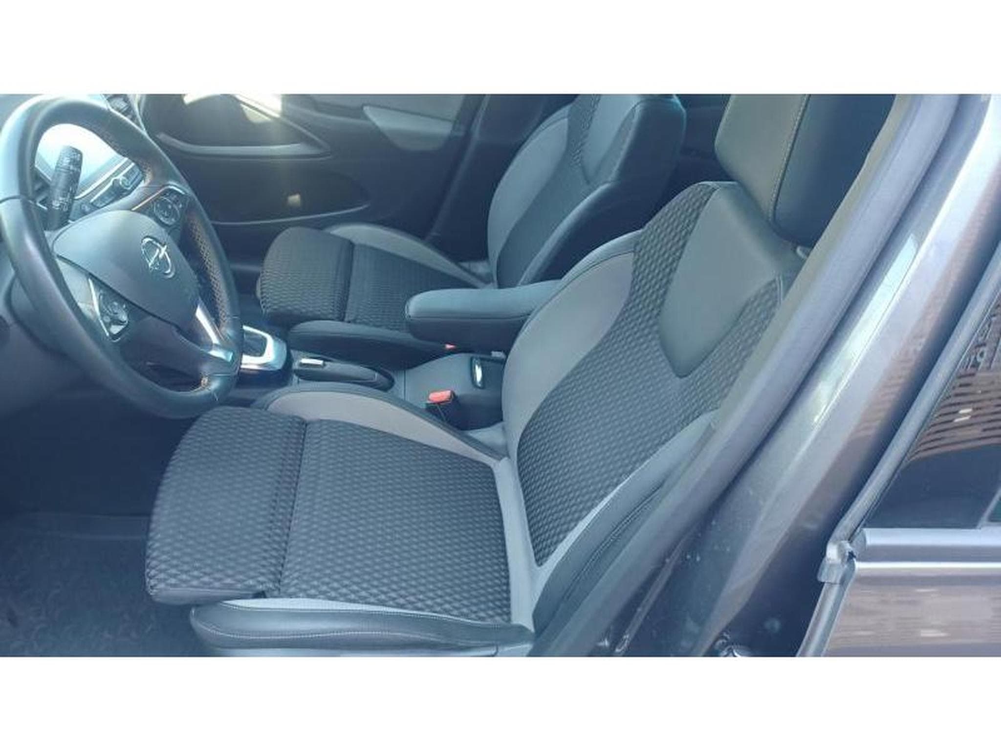 Opel Crossland X (2020) - Photo 18