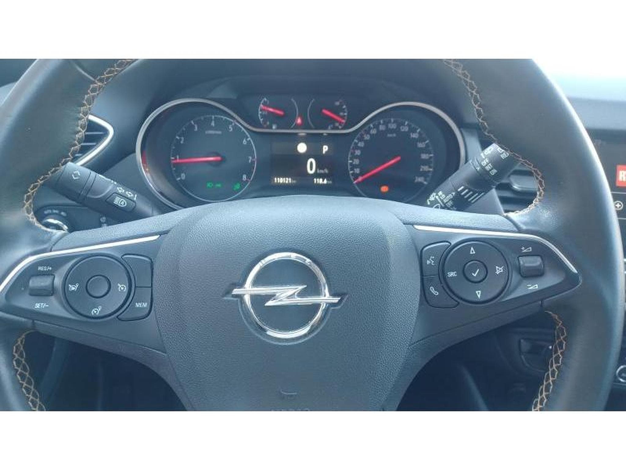 Opel Crossland X (2020) - Photo 20