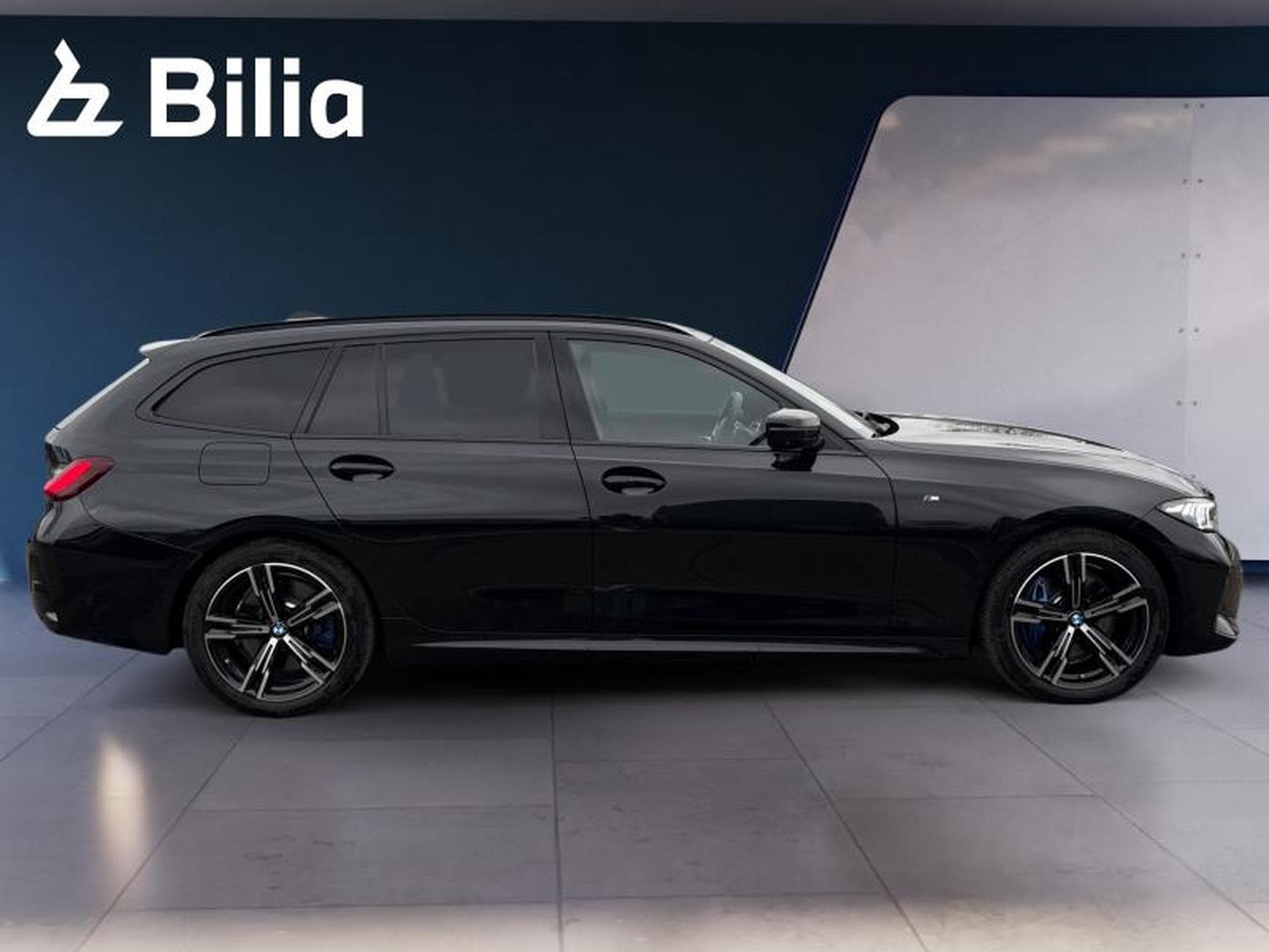 BMW 330 330d xDrive Touring Kit M Sport (2025) - Photo 3