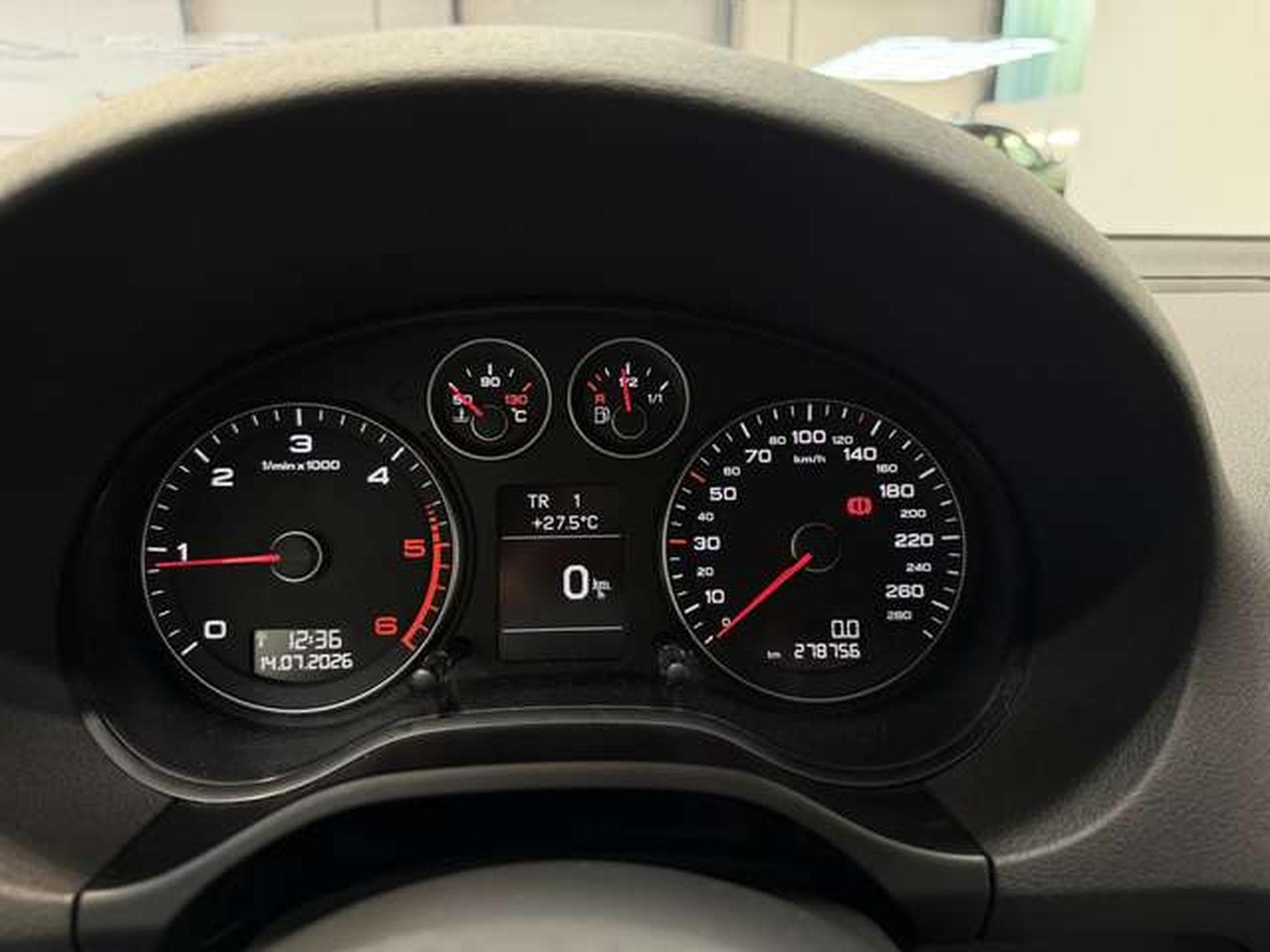 Audi A3 2.0 TDI S line *Tempomat *MMI *APS *Xenon (2010) - Photo 11