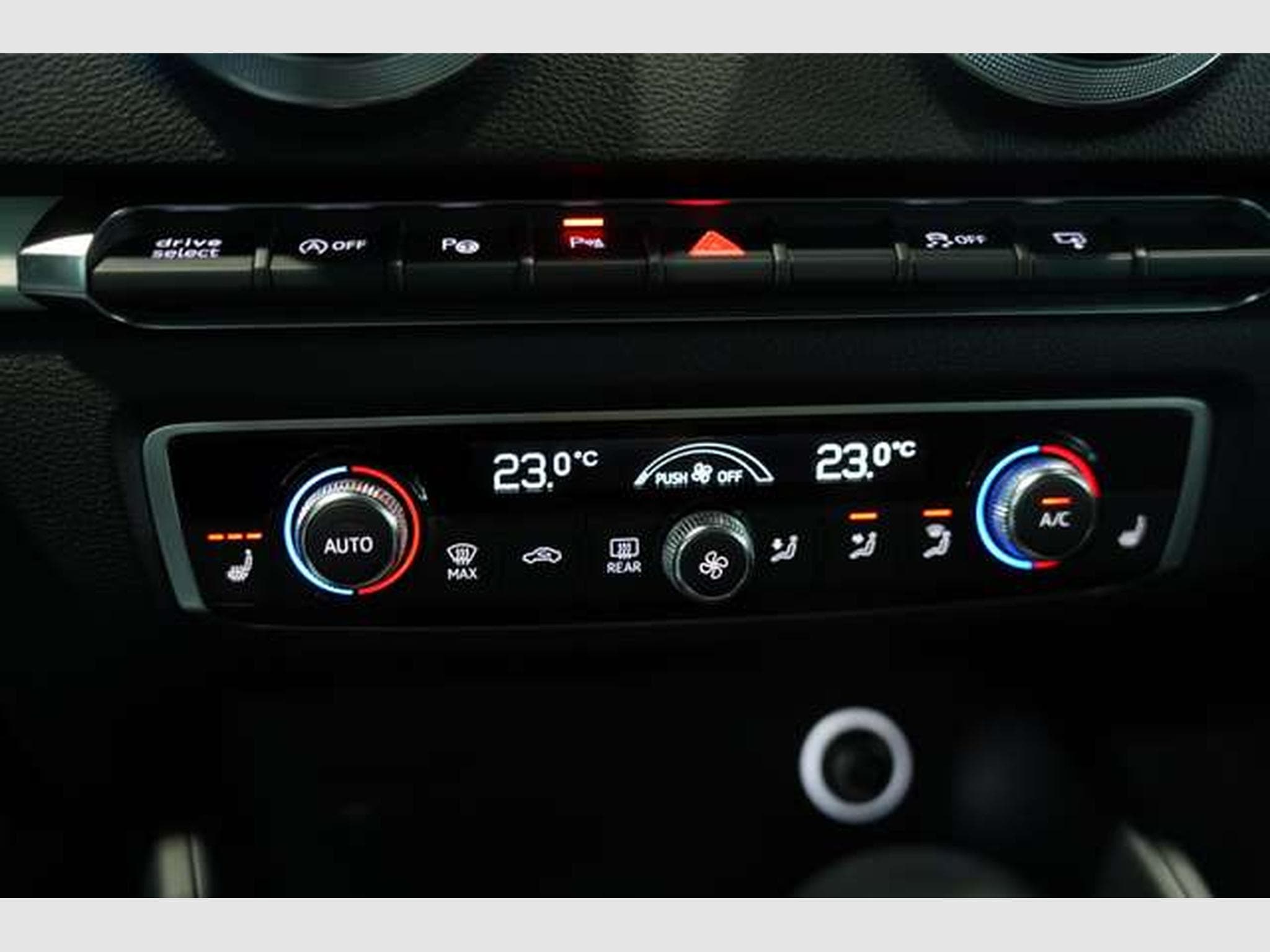 Audi S3 Cabrio q. *Virtual *Kamera *NO OPF *19 *ACC (2017) - Photo 23