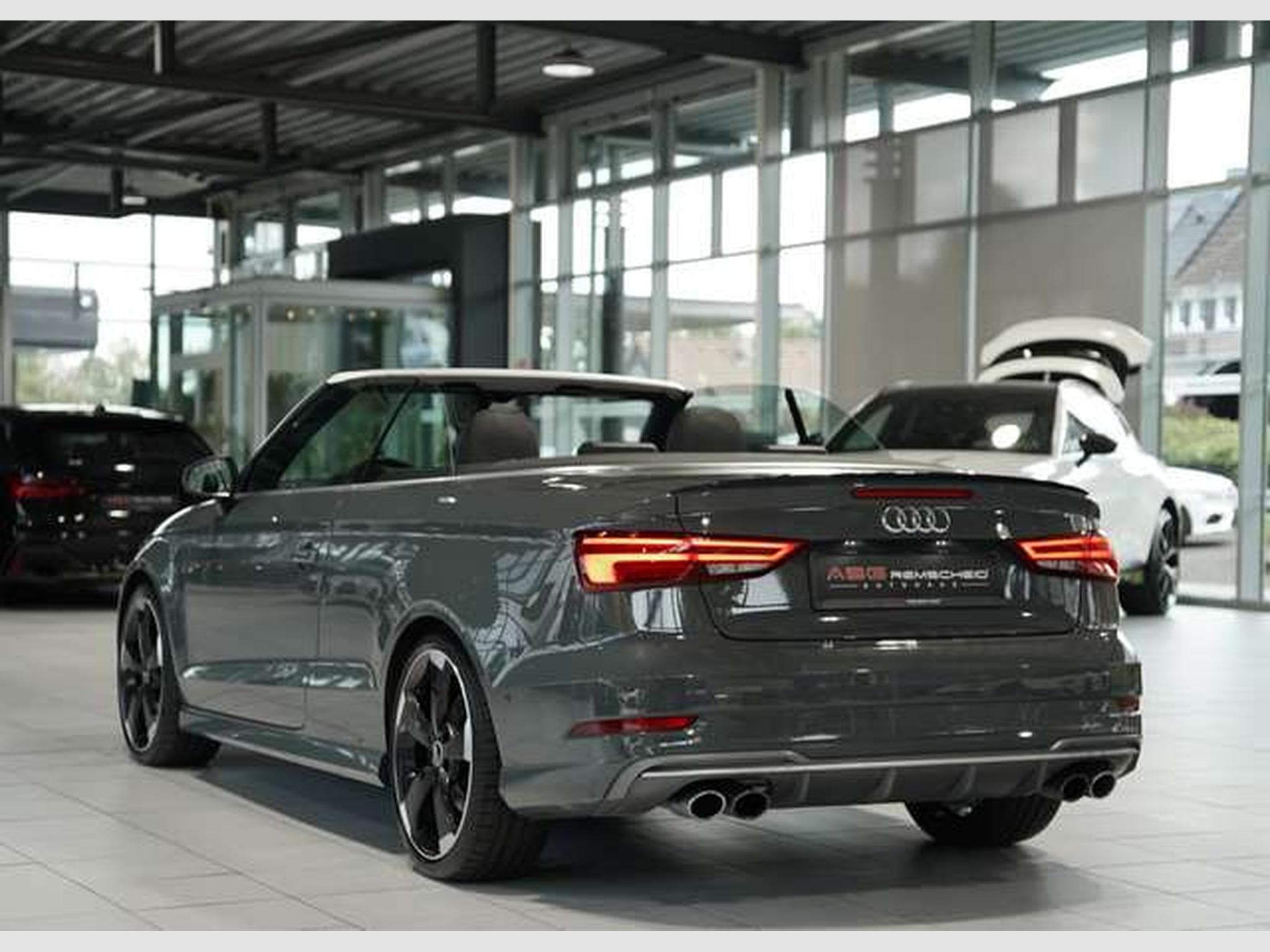 Audi S3 Cabrio q. *Virtual *Kamera *NO OPF *19 *ACC (2017) - Photo 9