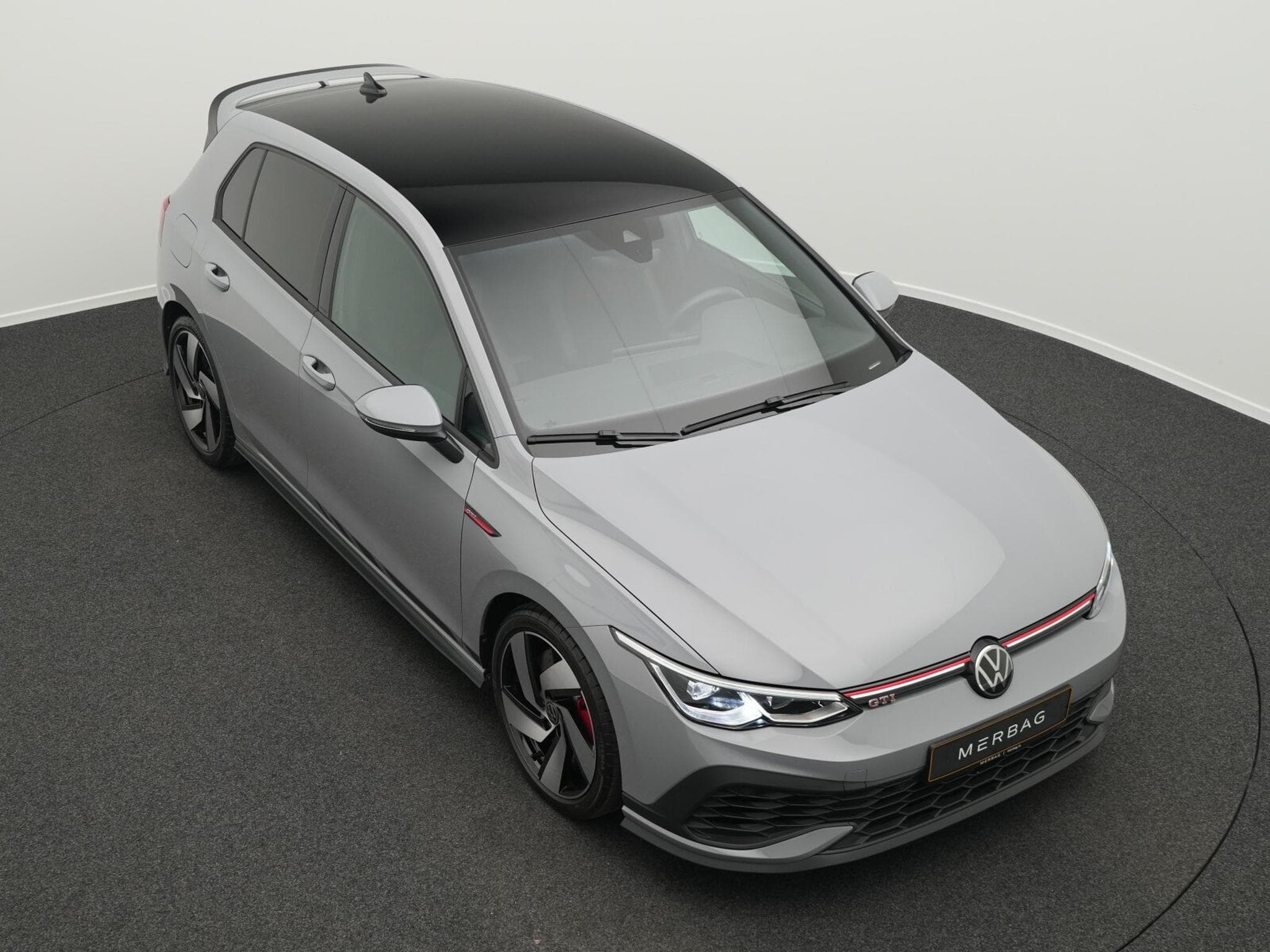 VW Golf VIII 2.0 TSI GTI Clubsport (2024) - Foto 10
