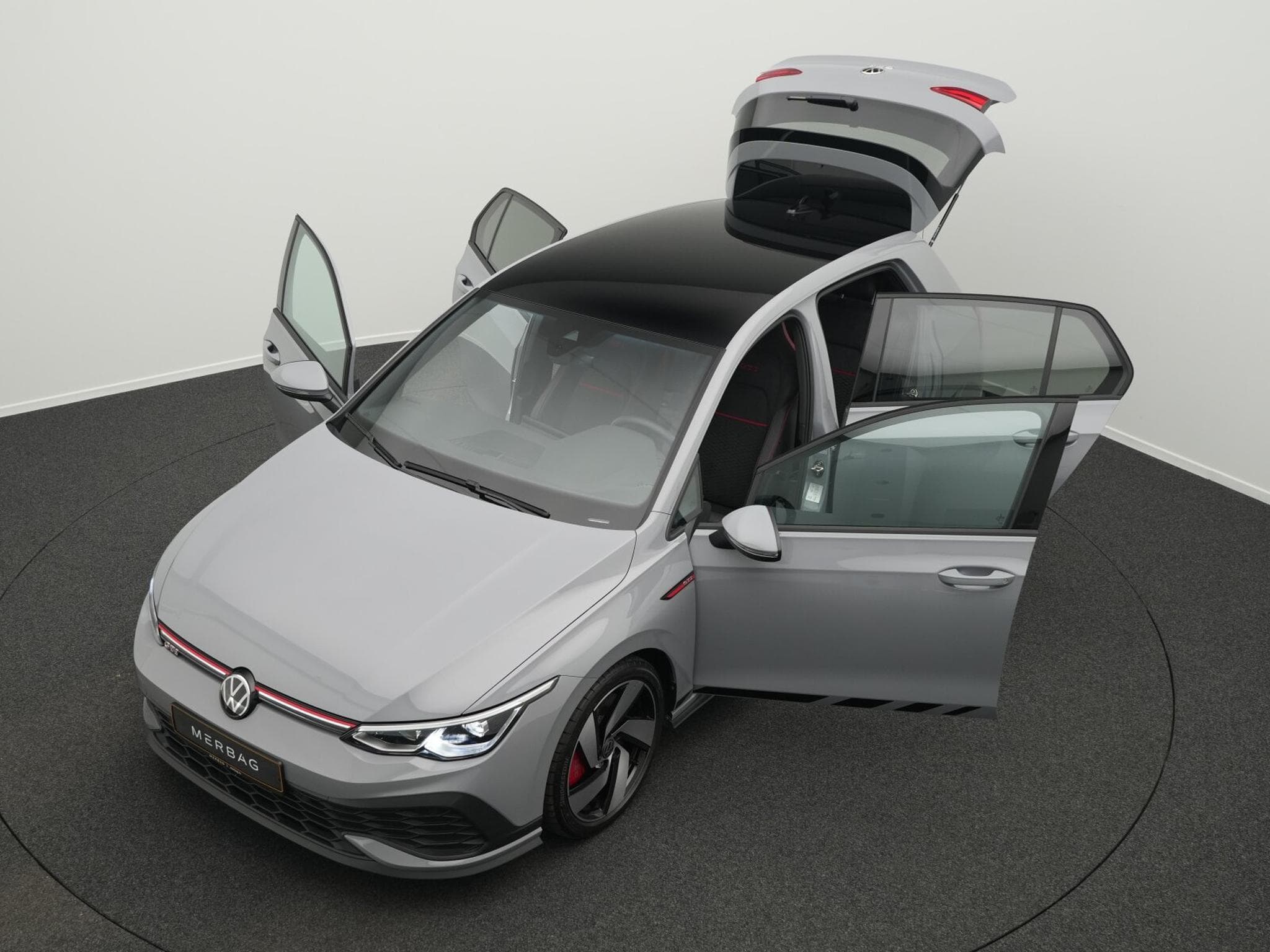 VW Golf VIII 2.0 TSI GTI Clubsport (2024) - Foto 12
