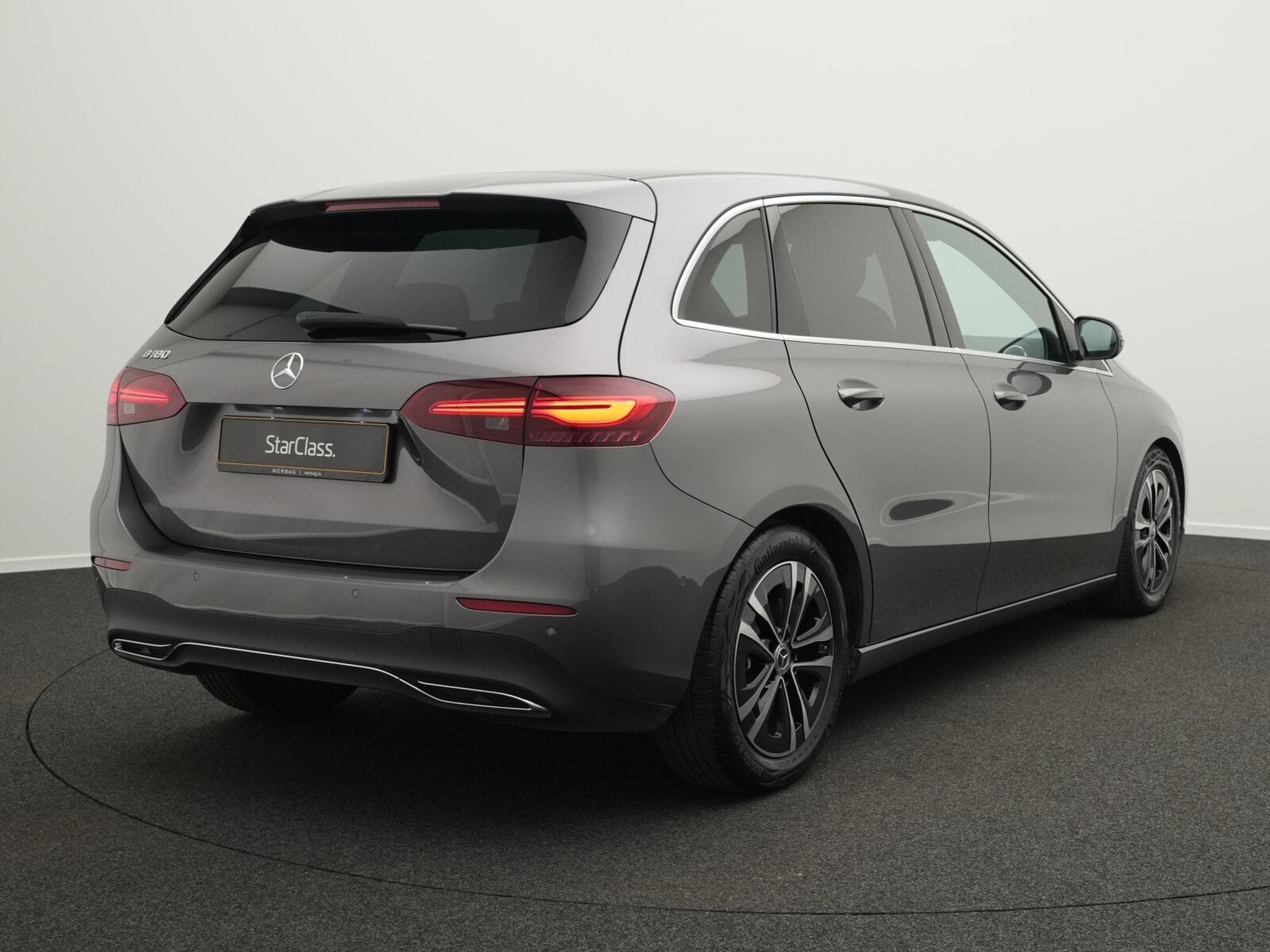 Mercedes B 180 LED+Kamera+Apple+MBUX (2024) - Foto 3