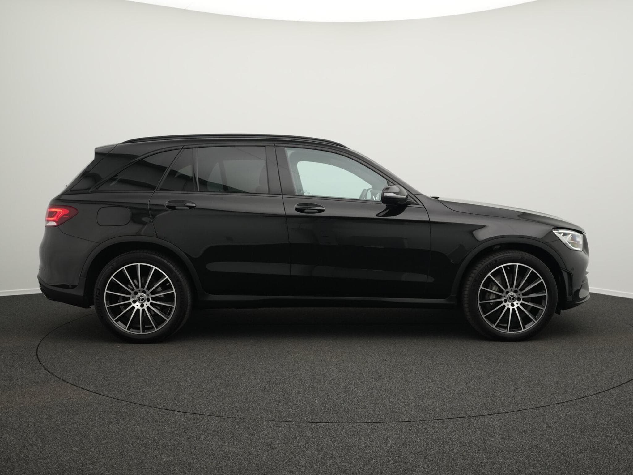 Mercedes GLC 300 d 4MATIC LED+360°+Night+EasyPack (2022) - Foto 5