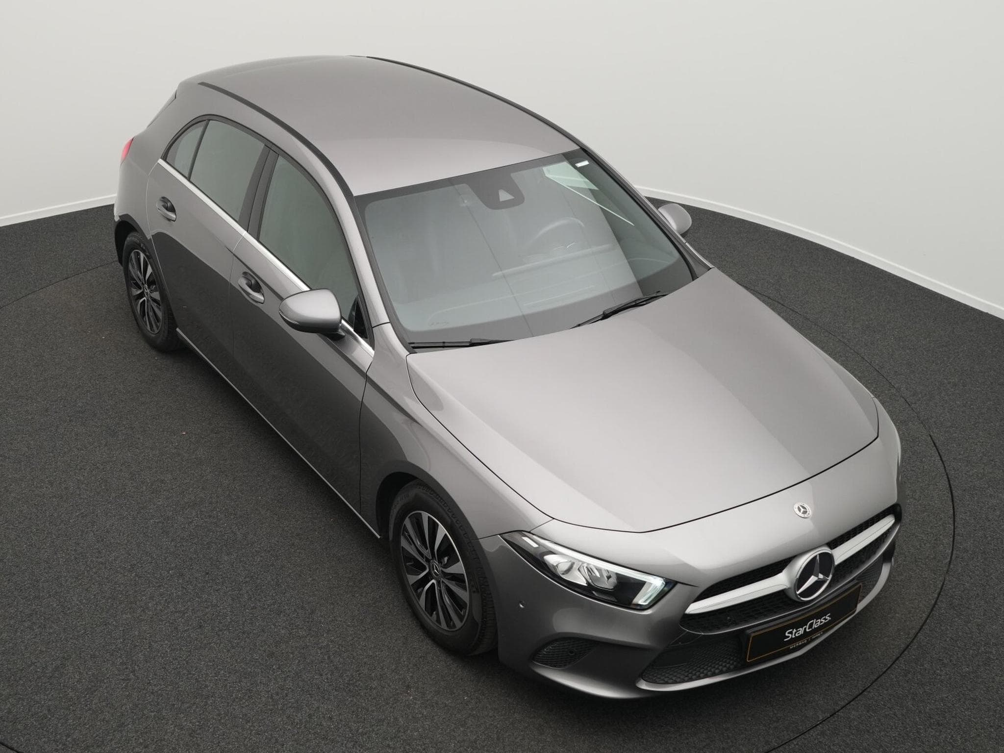 Mercedes A 180 LED+Kamera+MBUX (2022) - Foto 10