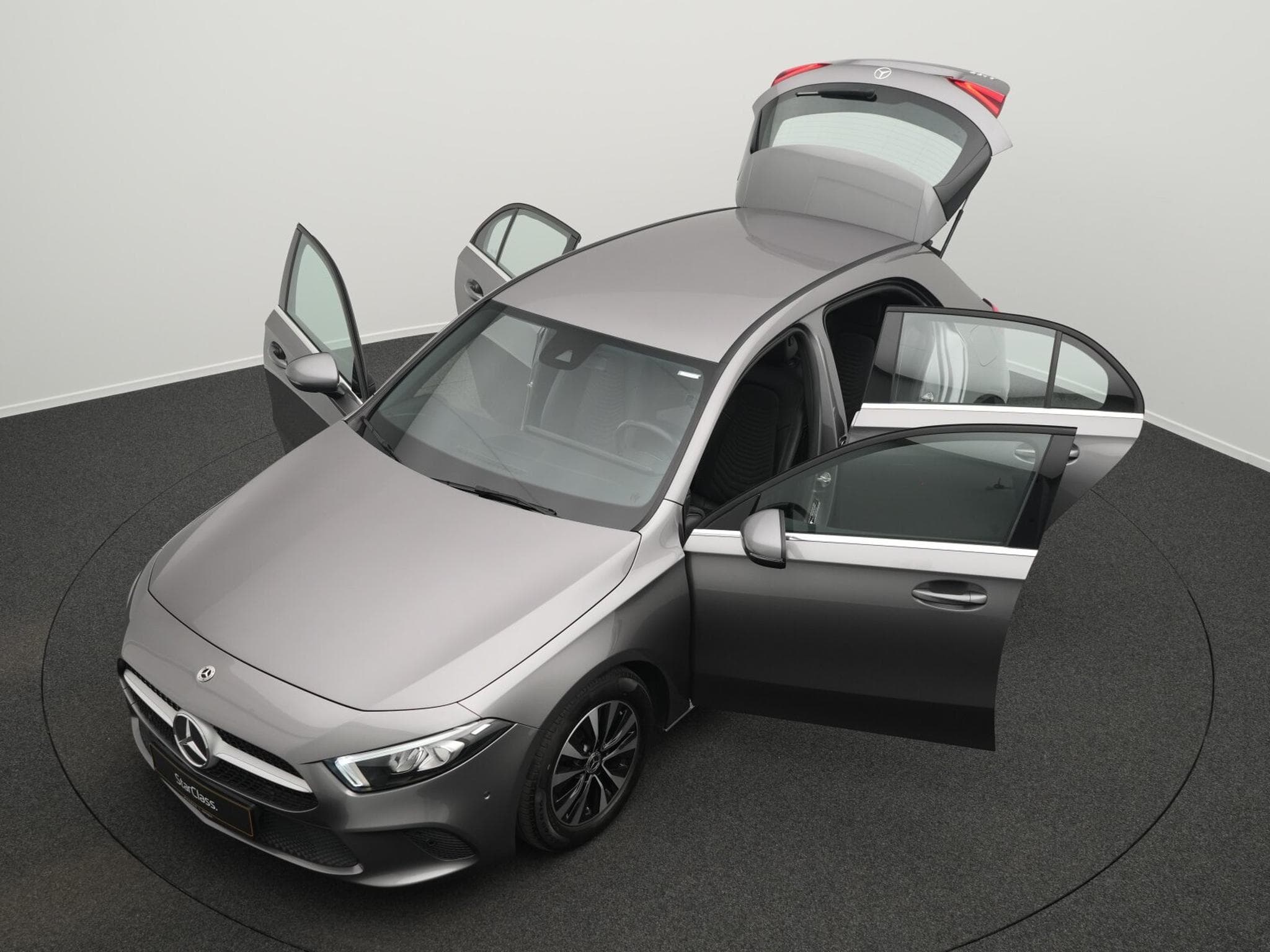 Mercedes A 180 LED+Kamera+MBUX (2022) - Foto 12