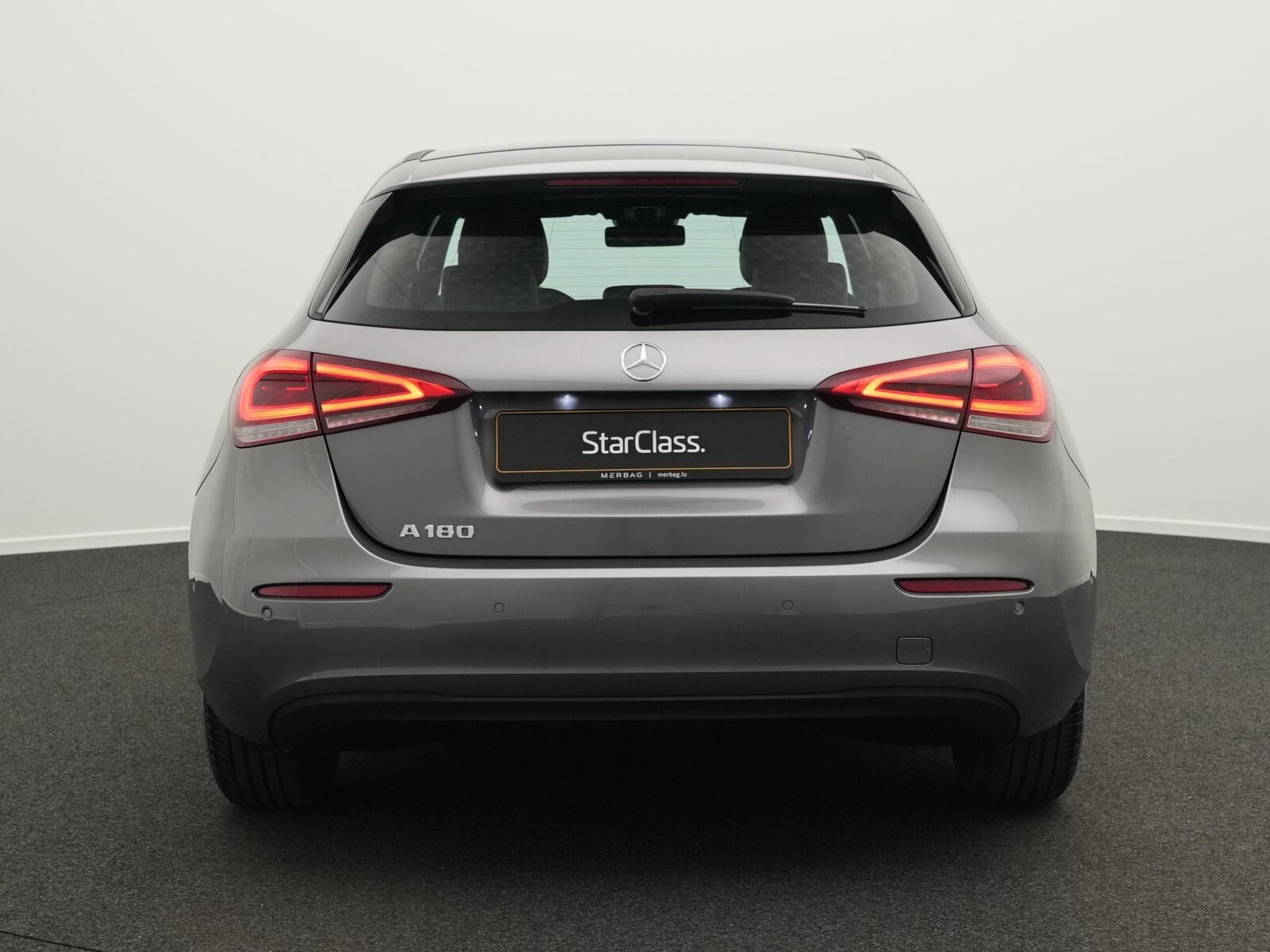 Mercedes A 180 LED+Kamera+MBUX (2022) - Foto 4