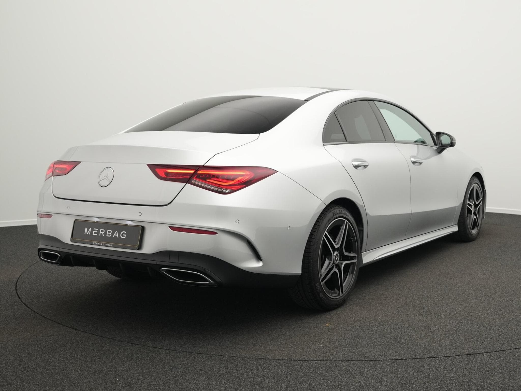 Mercedes CLA 200 Coupé (2022) - Foto 3