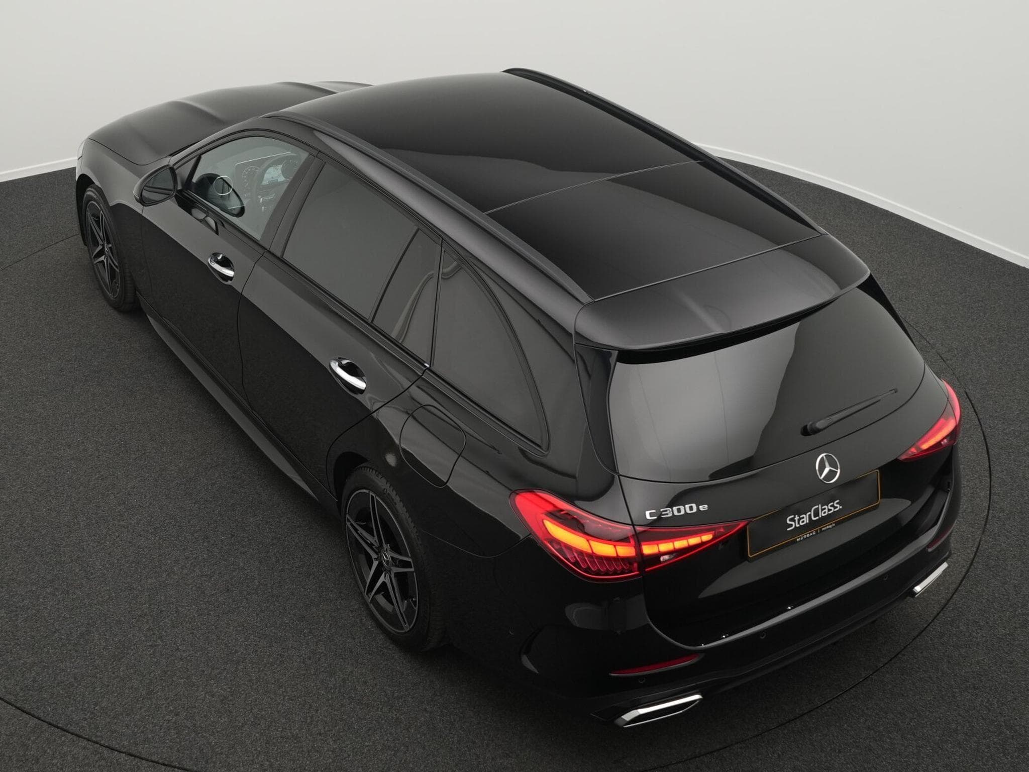 Mercedes C 300 e T AMG-Line Digital+360°+Night+EasyPack (2023) - Foto 11